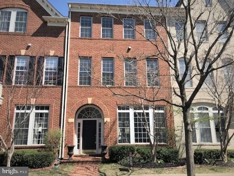 1115 CRESTFIELD DRIVE ROCKVILLE MD 20850