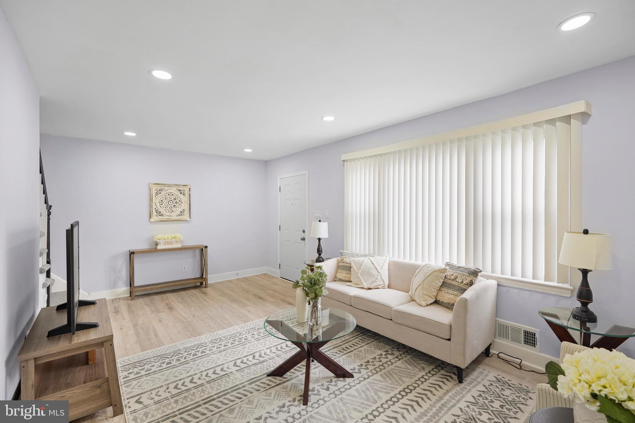 HILLCREST HEIGHTS - Residential