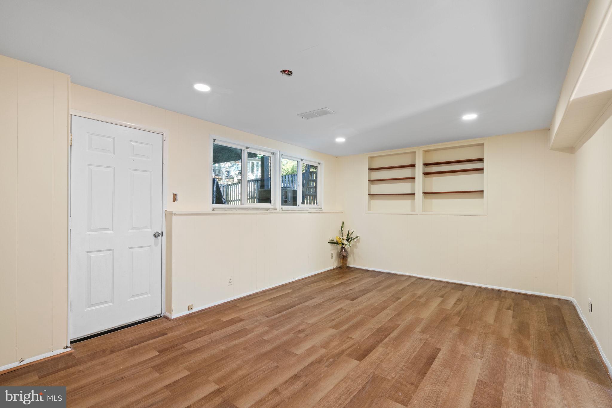 LITTLE ROCKY RUN - Residential