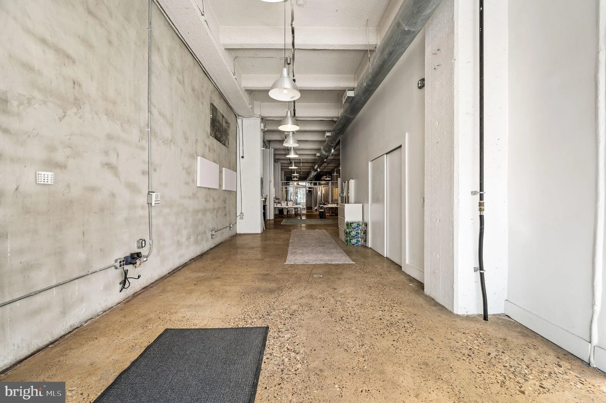 Philadelphia, Pennsylvania 19106, United States, ,Commercial,Active,47064