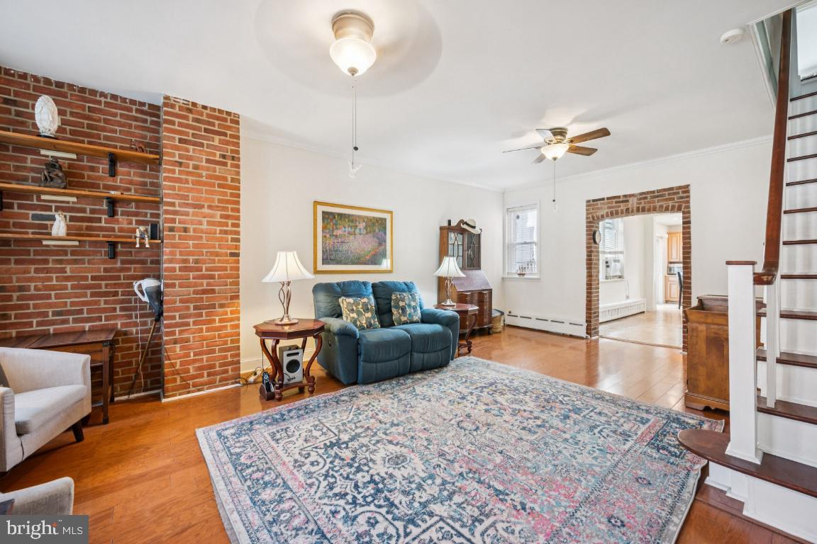 PORT RICHMOND - Residential