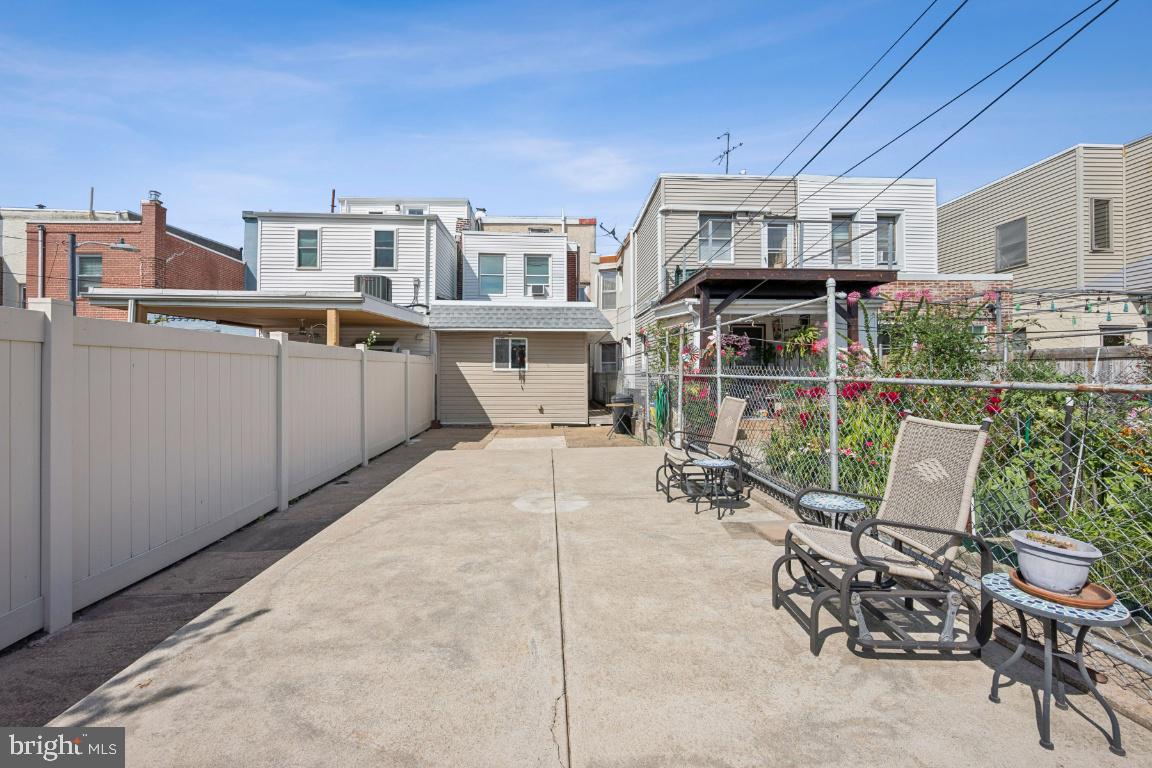 PORT RICHMOND - Residential