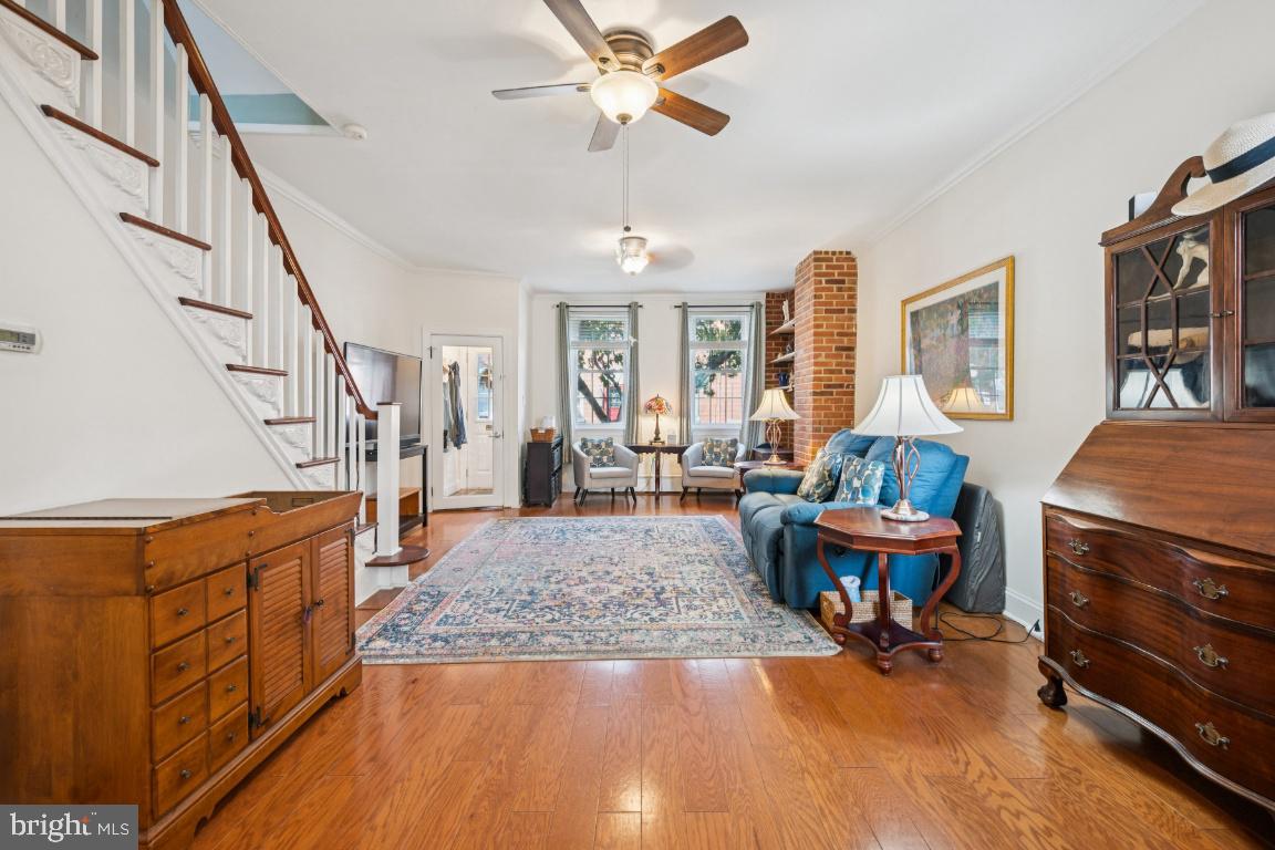 PORT RICHMOND - Residential