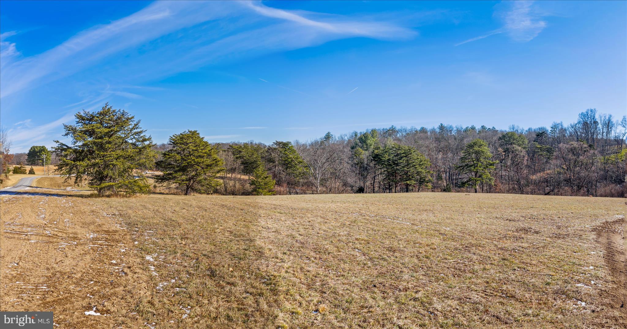 522 BUSINESS PARK - Commercial Sale