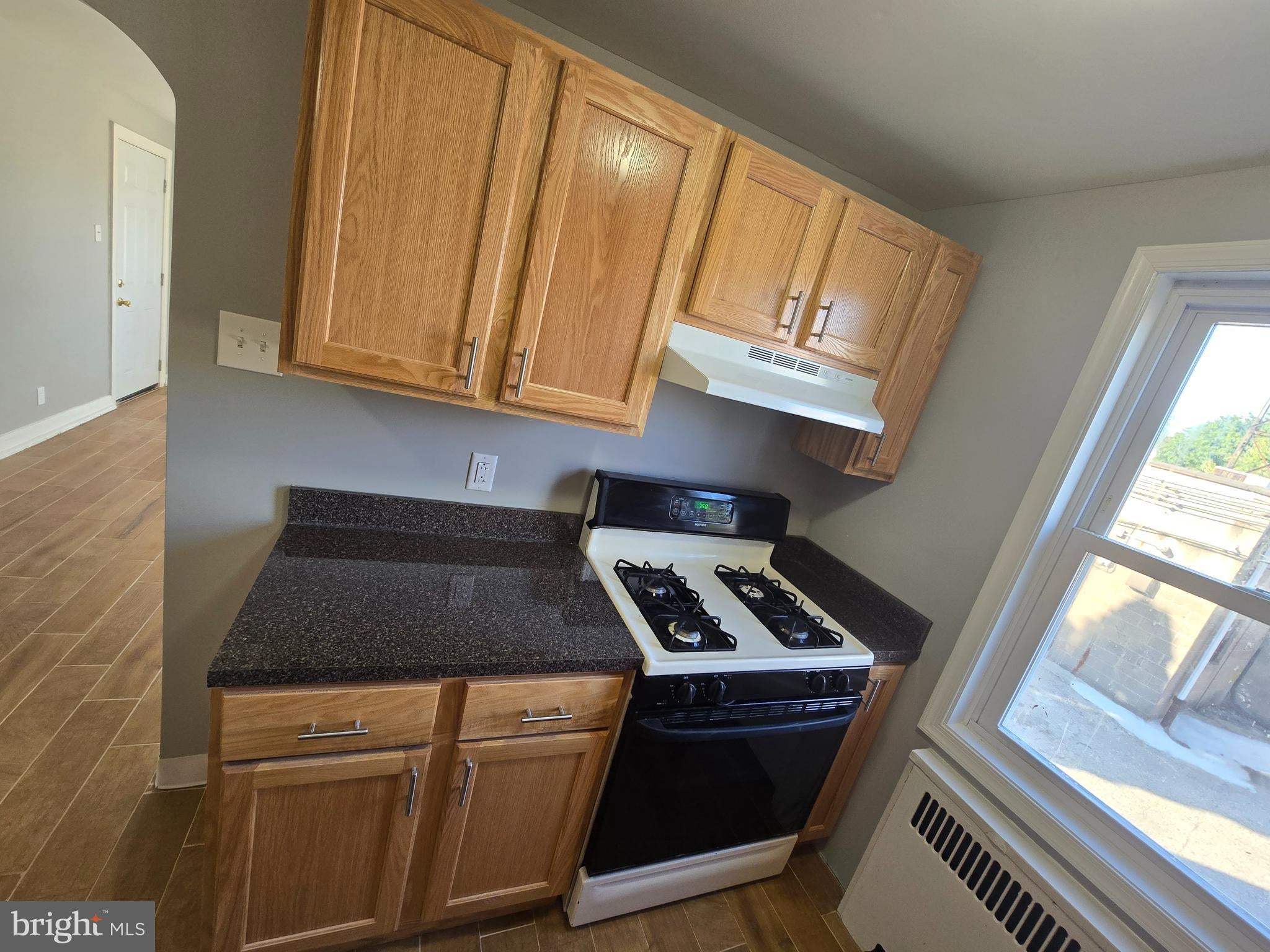 7504 GREENHILL ROAD 1ST FLOOR