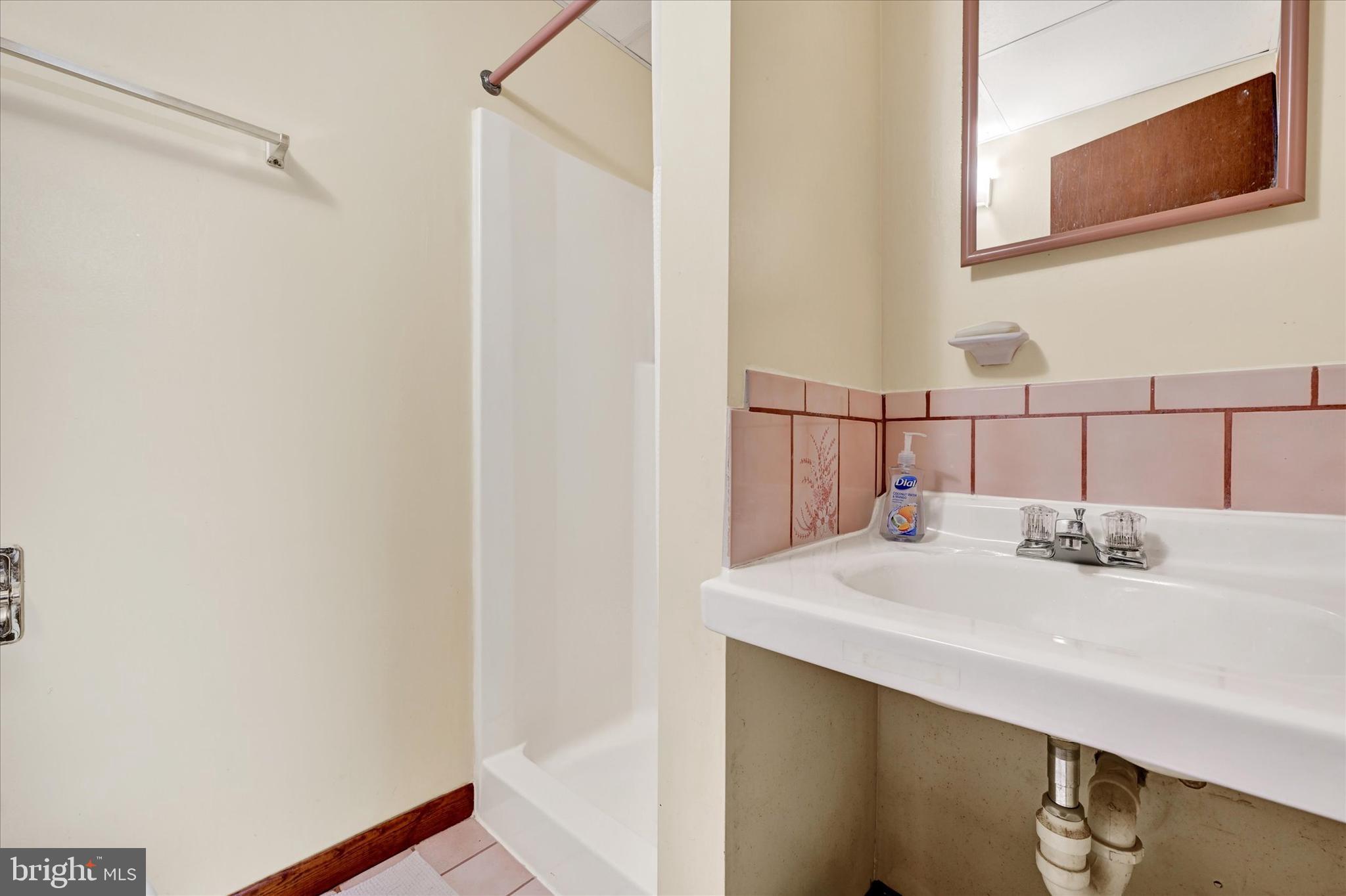 MAJORS CHOICE - Residential