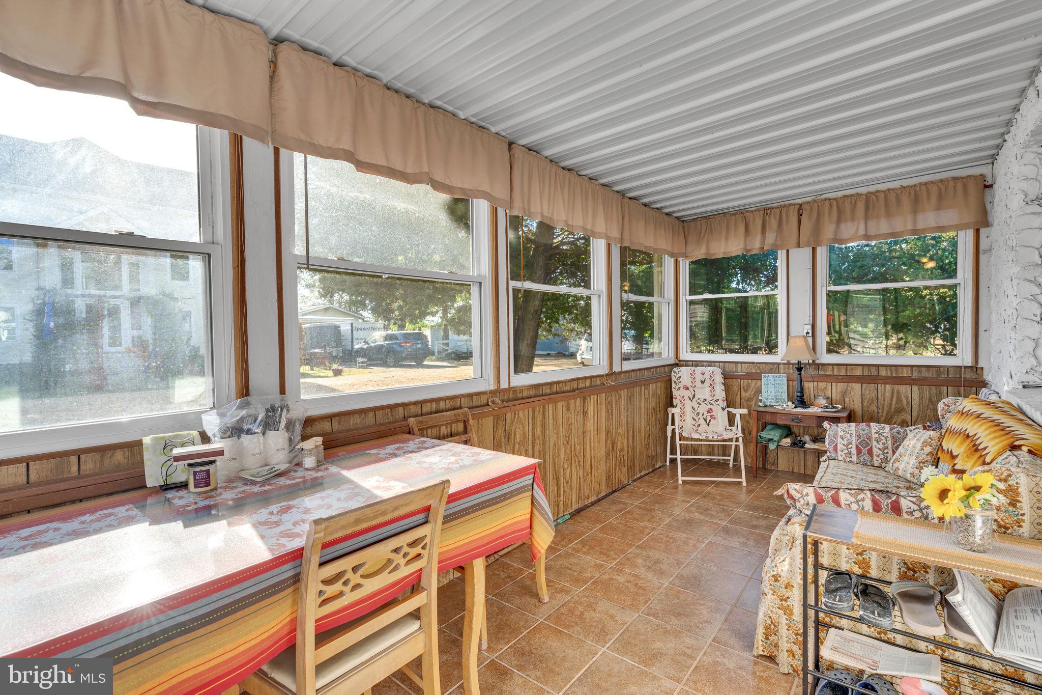 COVE POINT - Residential