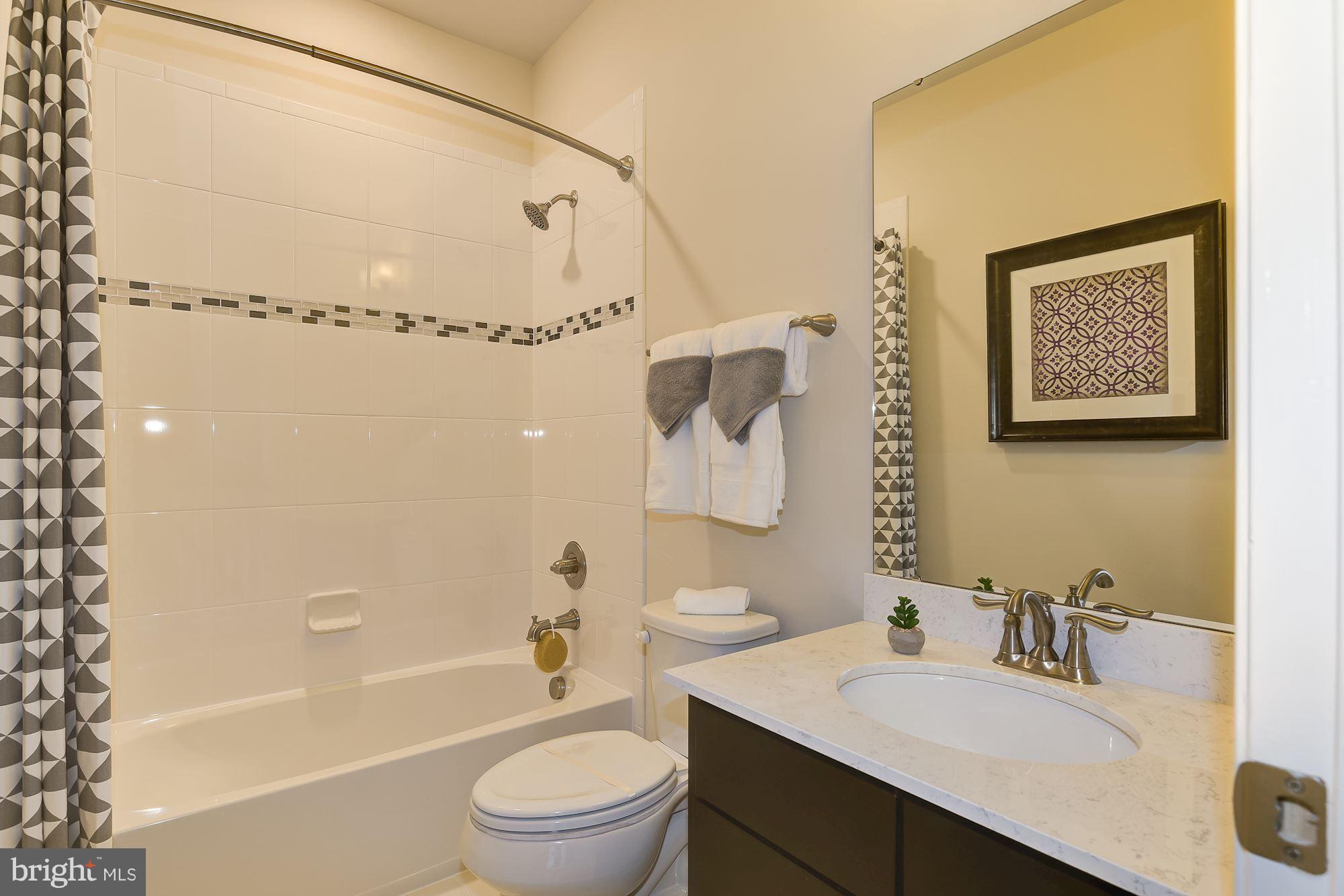 GREENBELT STATION - Residential