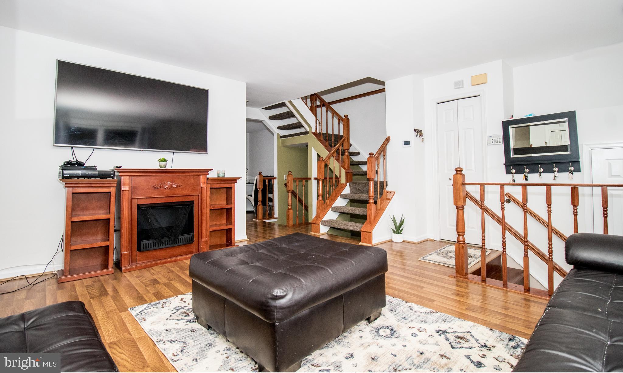 FOX CREEK - Residential