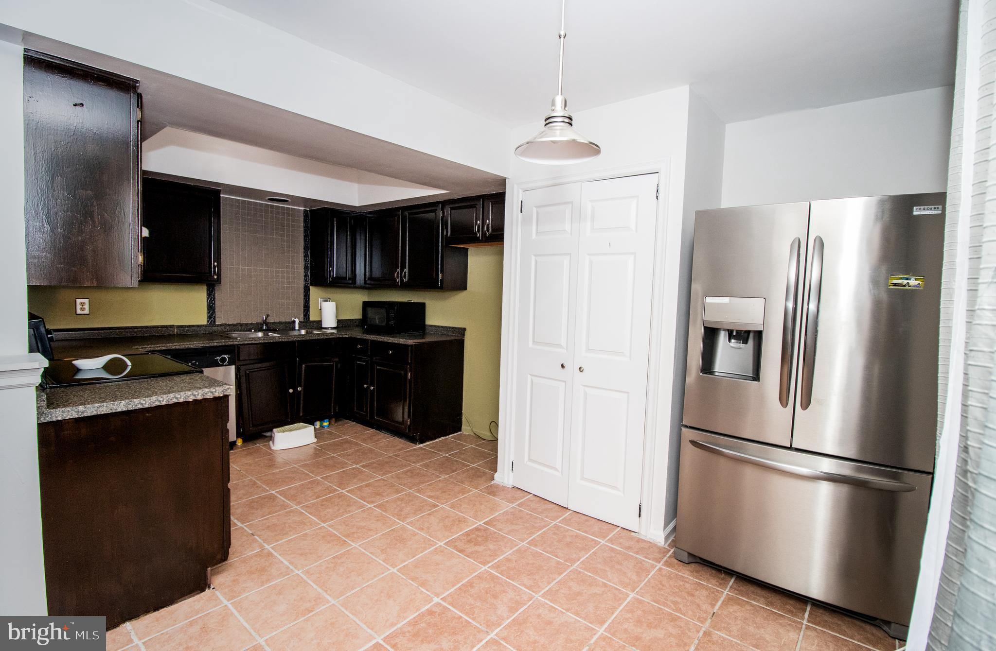 FOX CREEK - Residential