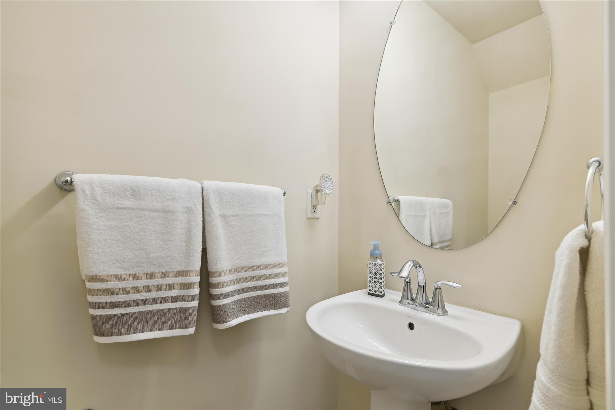 TANYARD SPRINGS - Residential