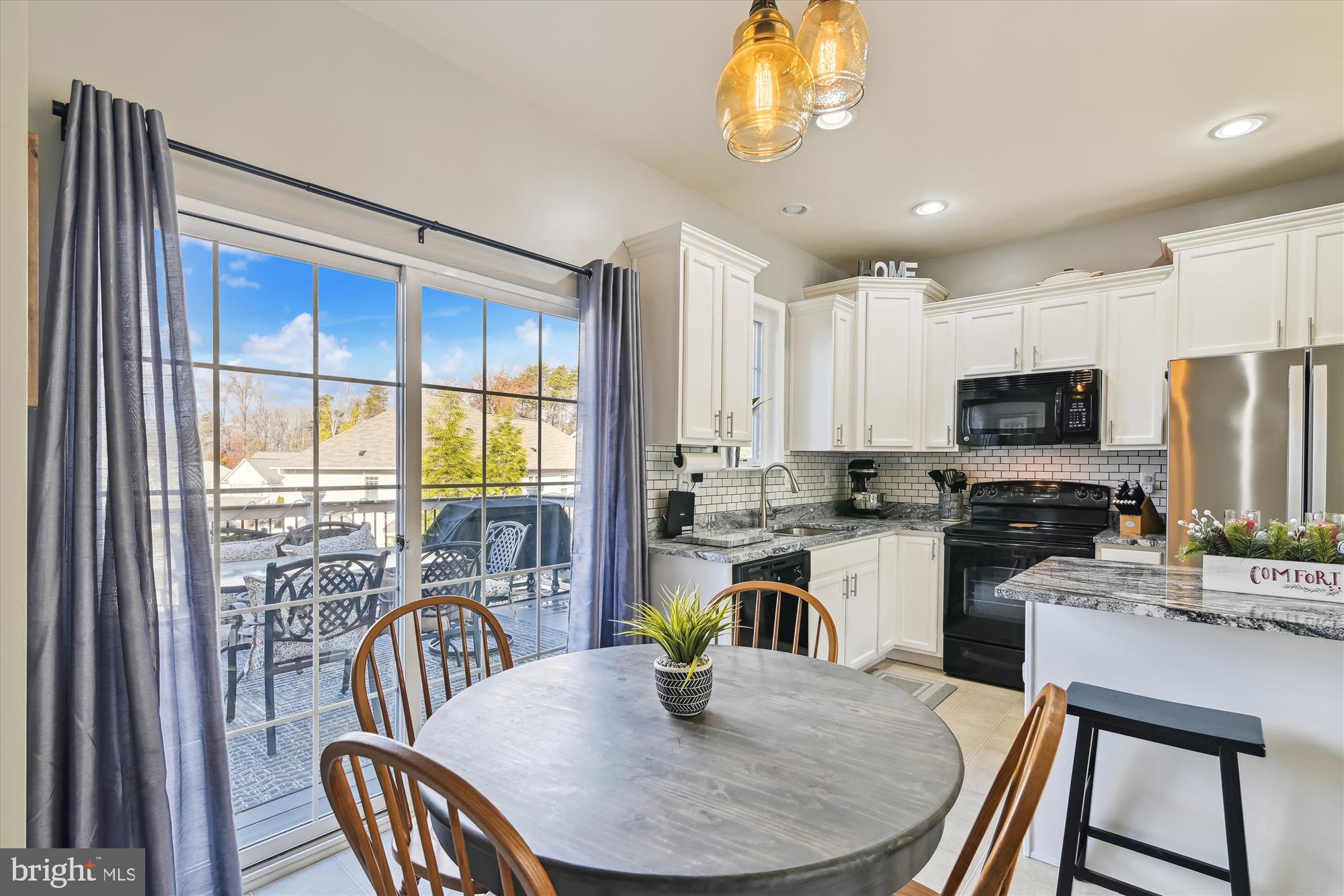 TANYARD SPRINGS - Residential