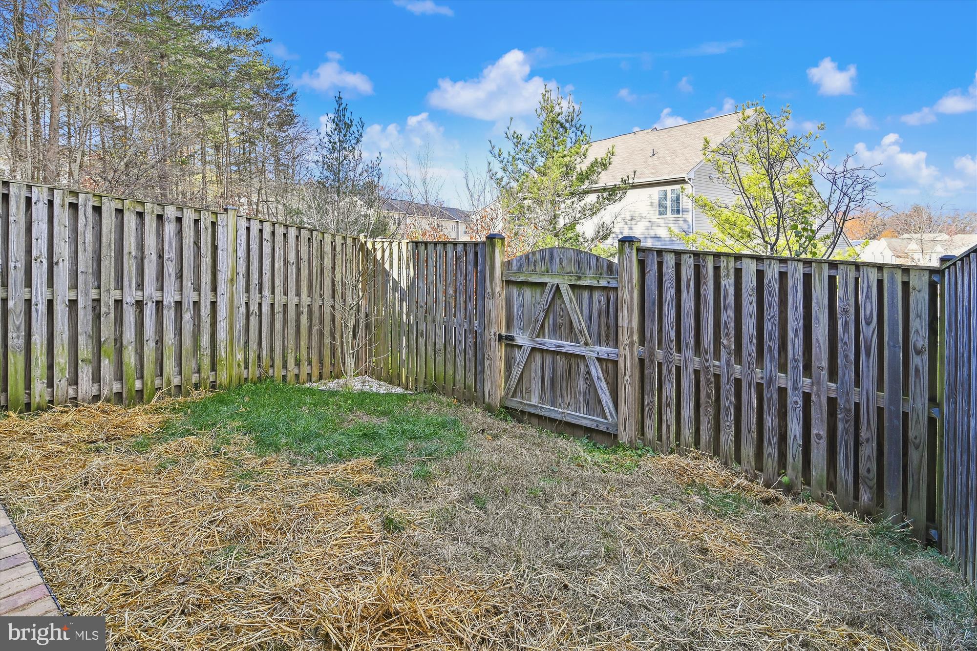 TANYARD SPRINGS - Residential