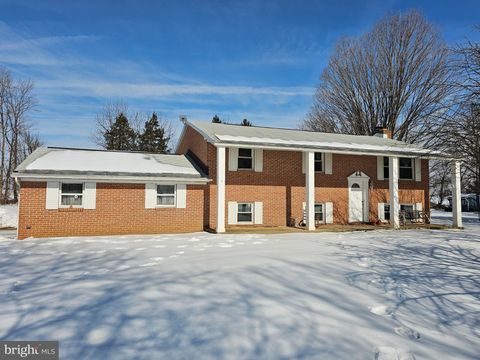 8137 SUMMIT POINT ROAD CHARLES TOWN WV 25414