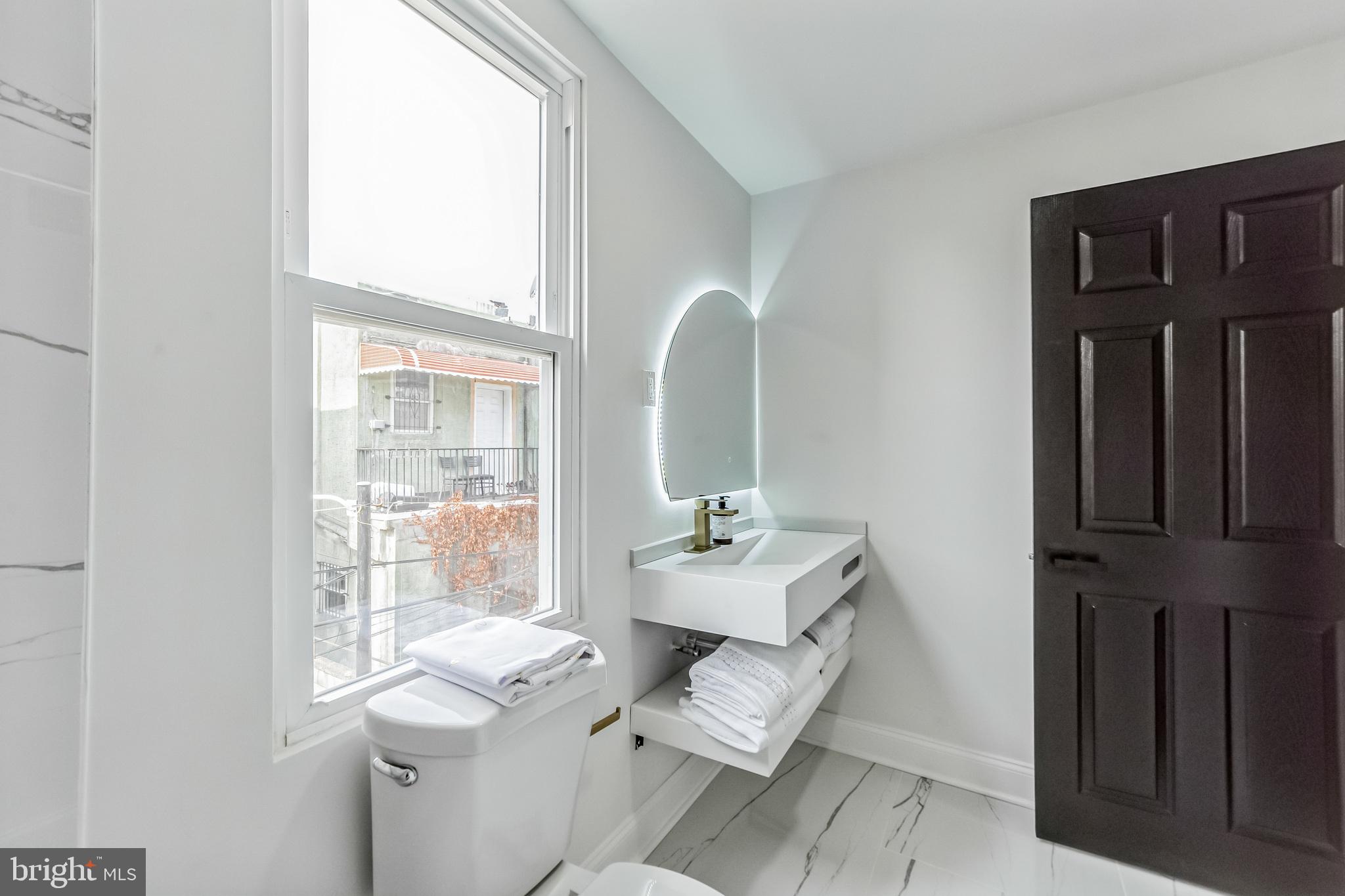 PASSYUNK SQUARE - Residential