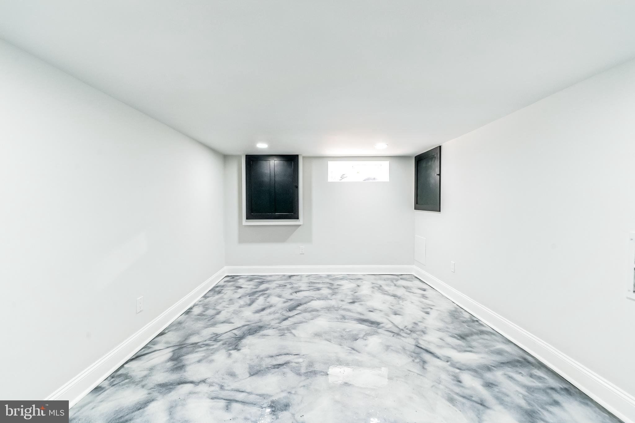 PASSYUNK SQUARE - Residential