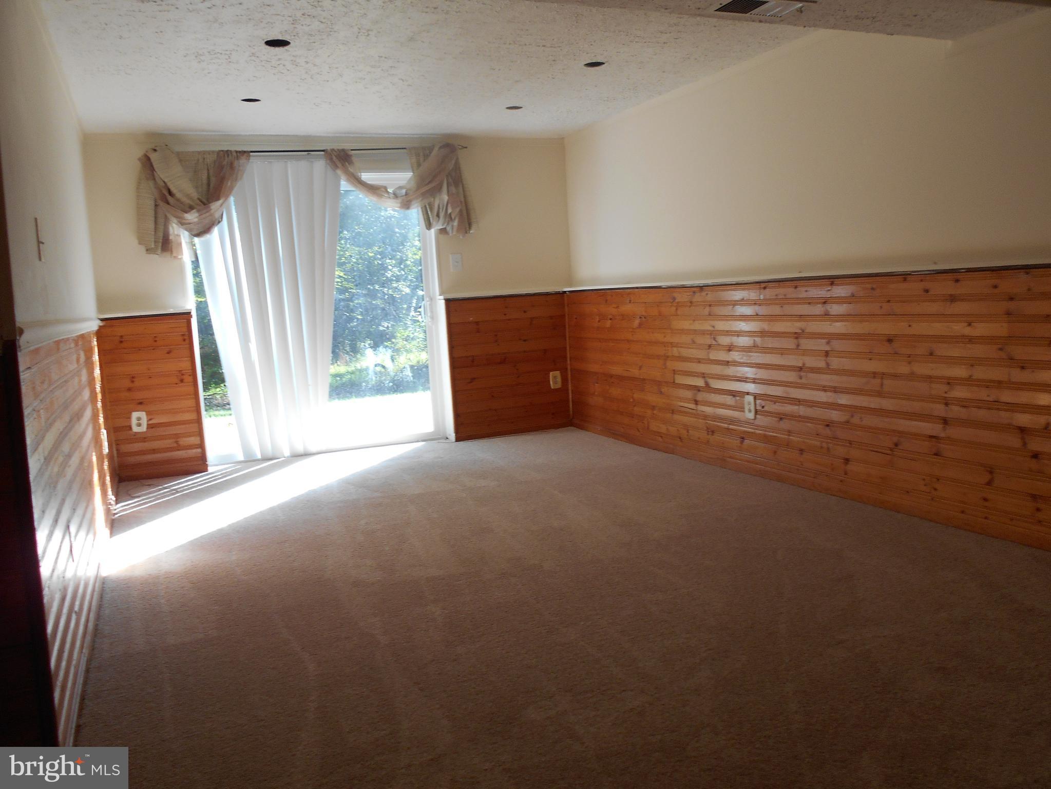 VILLAGE OF KINGS CONTRIVANCE - Residential Lease