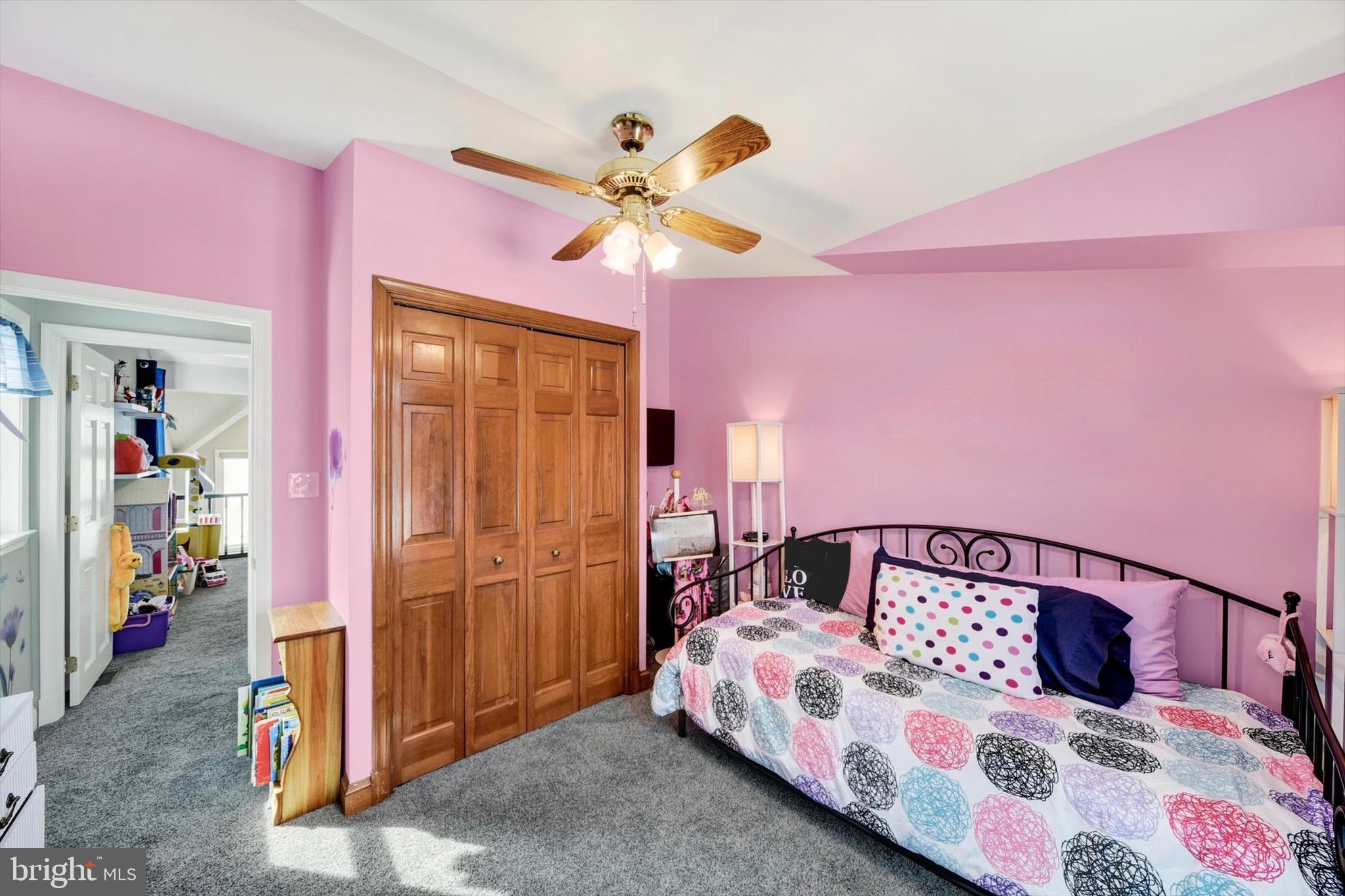 HOLLY FARM BEACH - Residential