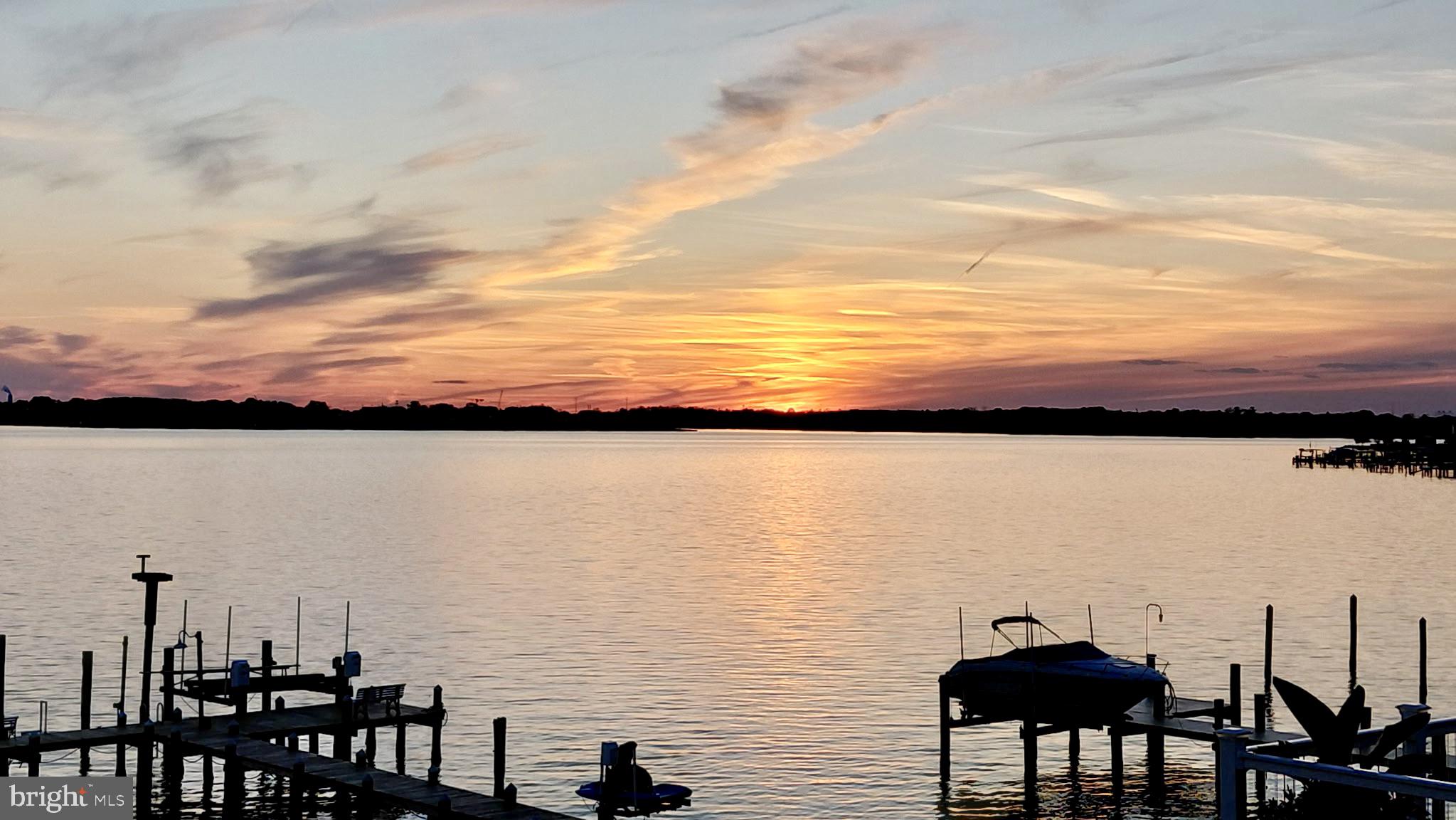HOLLY FARM BEACH - Residential