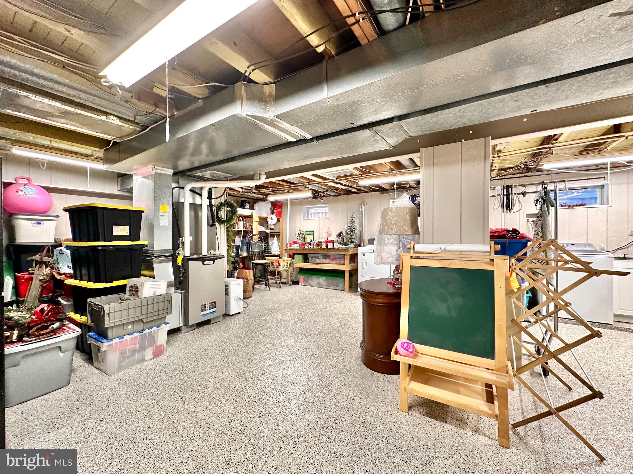 HOLLY FARM BEACH - Residential