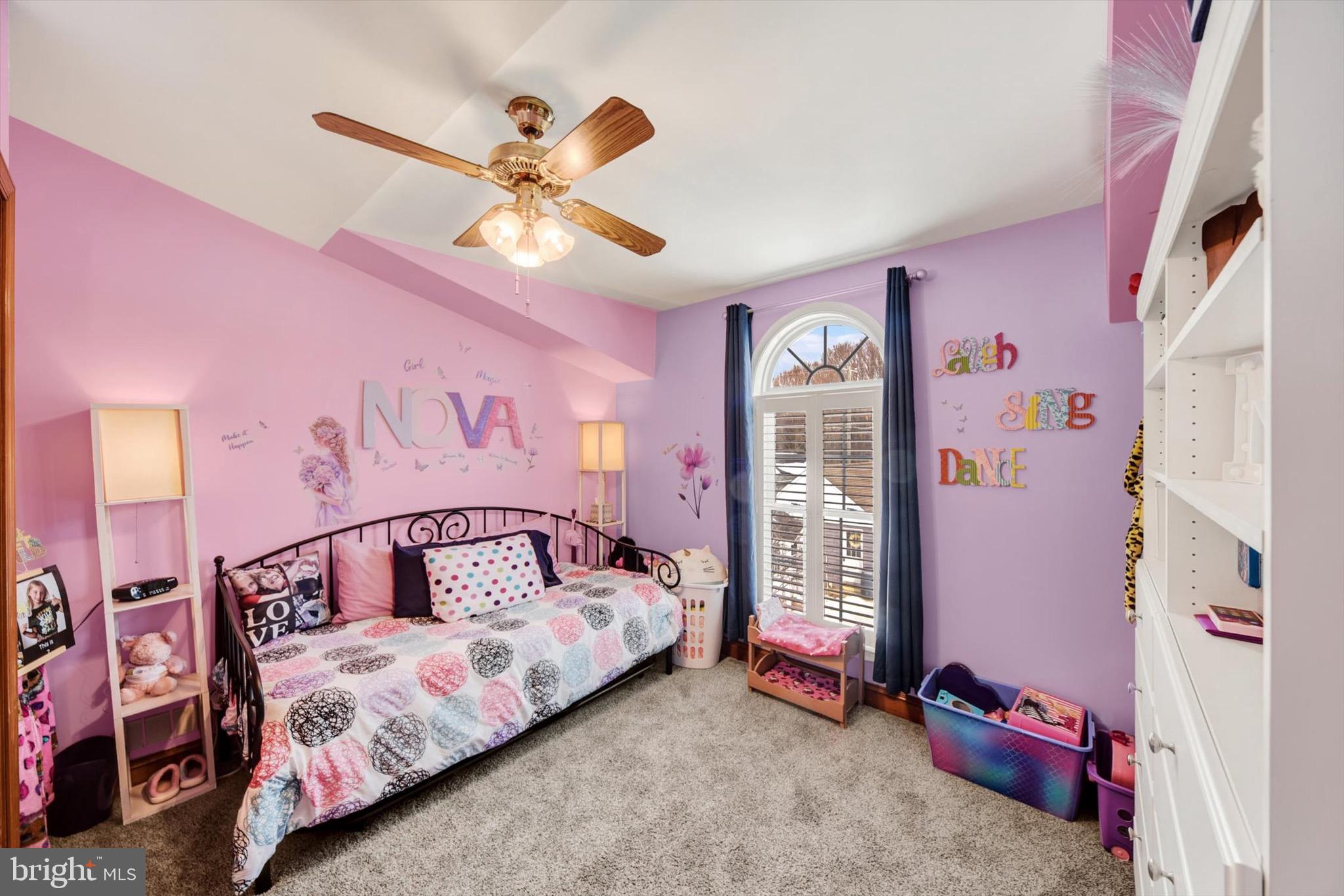 HOLLY FARM BEACH - Residential