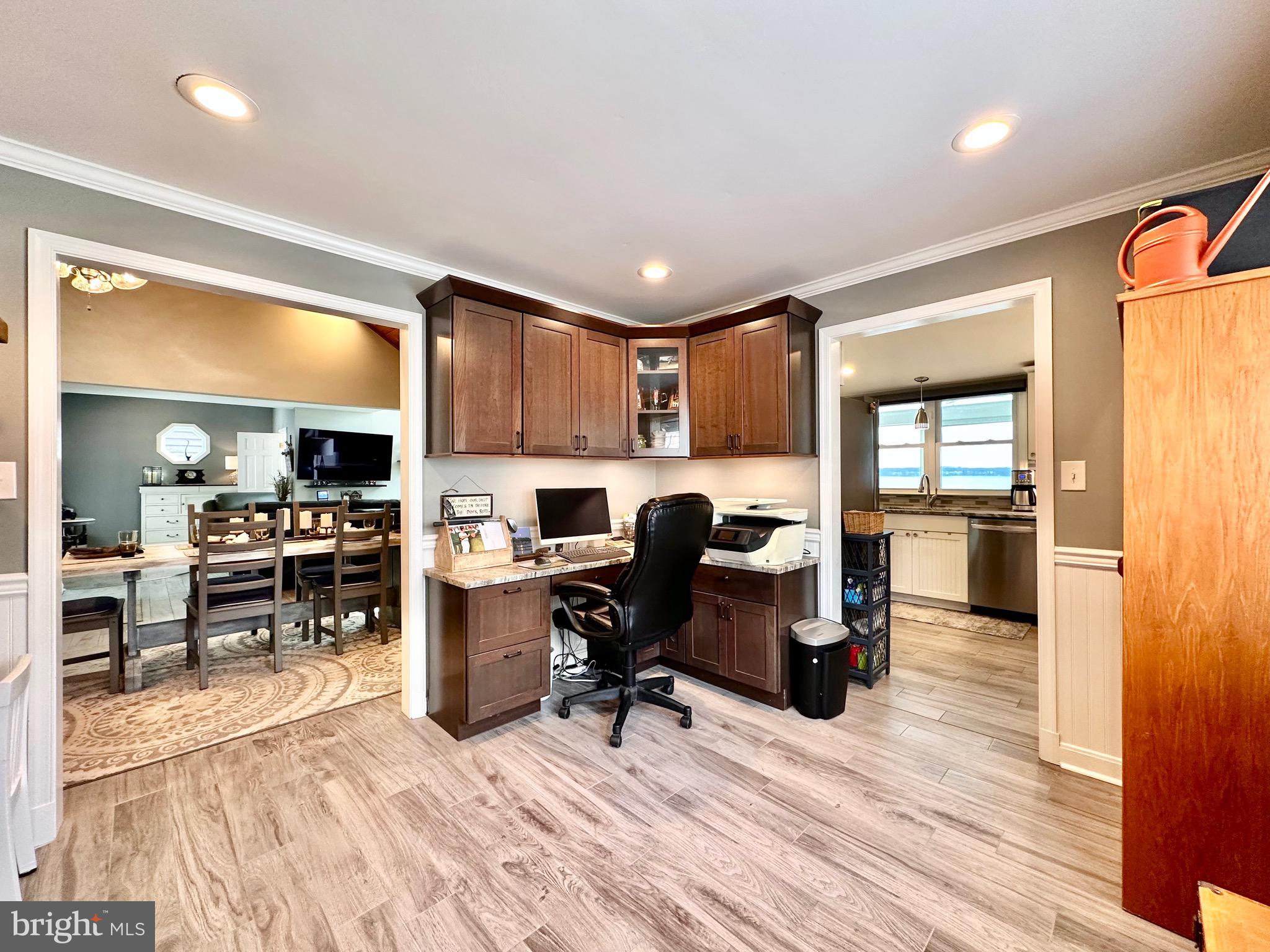 HOLLY FARM BEACH - Residential