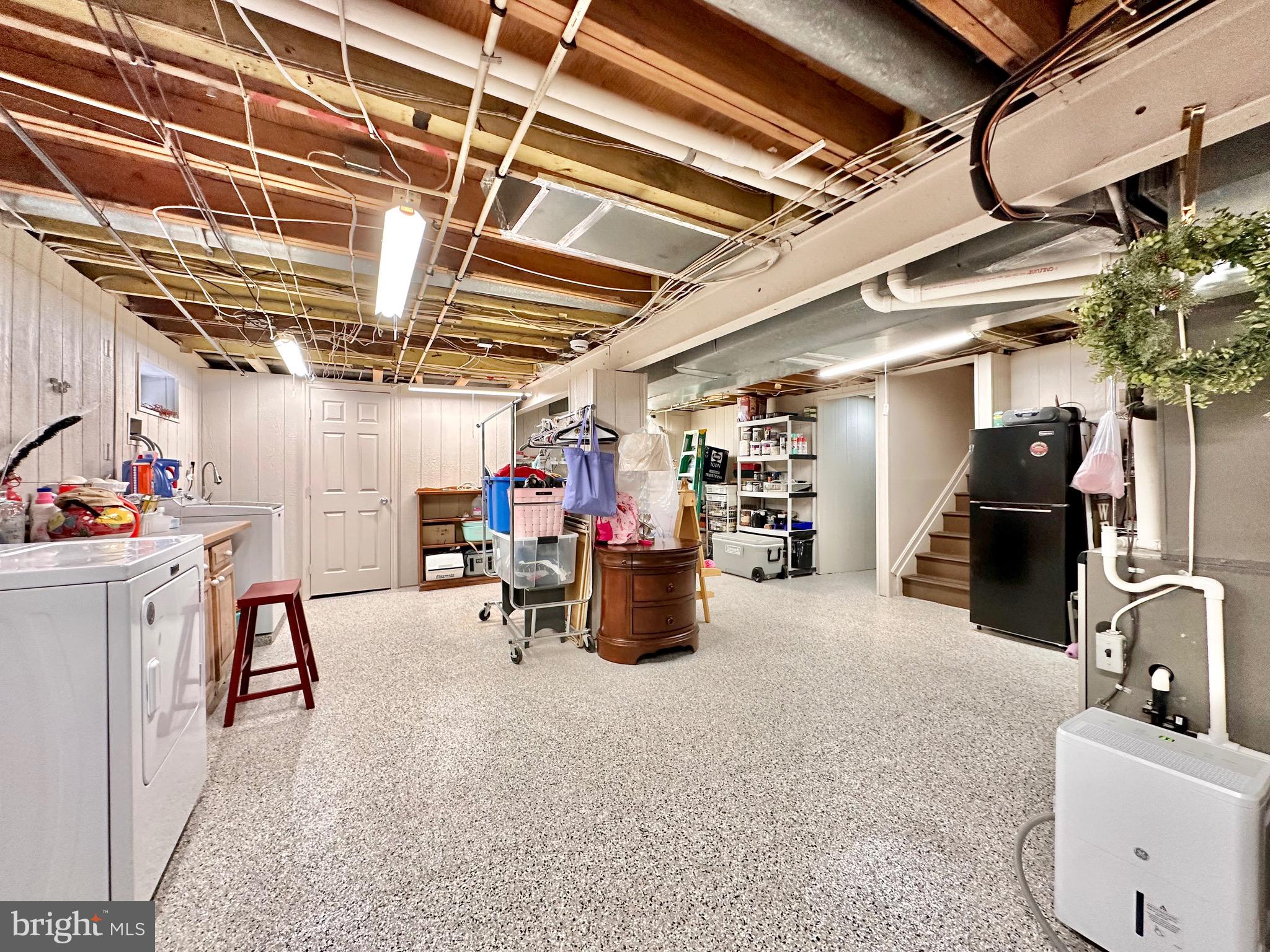 HOLLY FARM BEACH - Residential