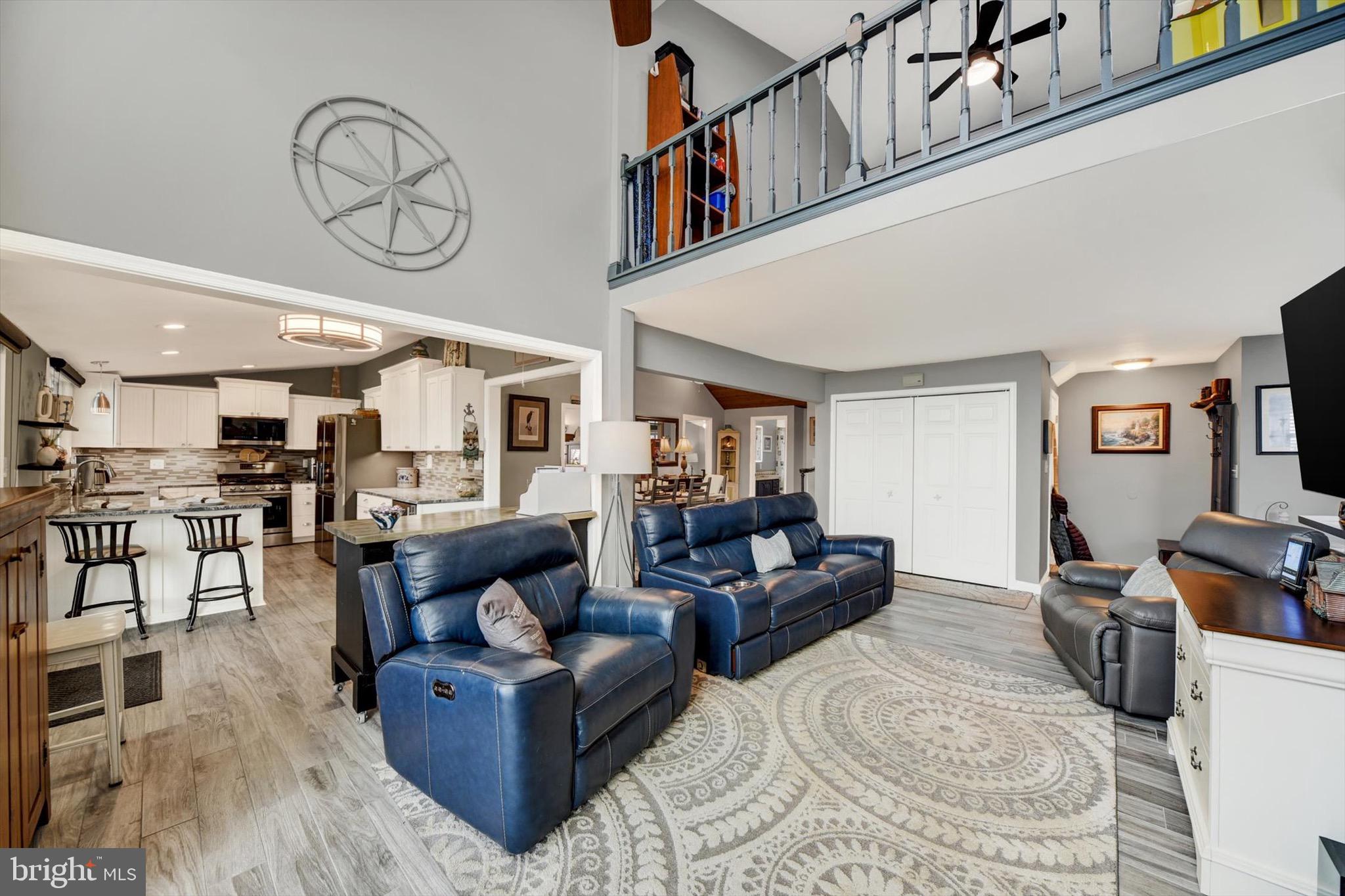 HOLLY FARM BEACH - Residential