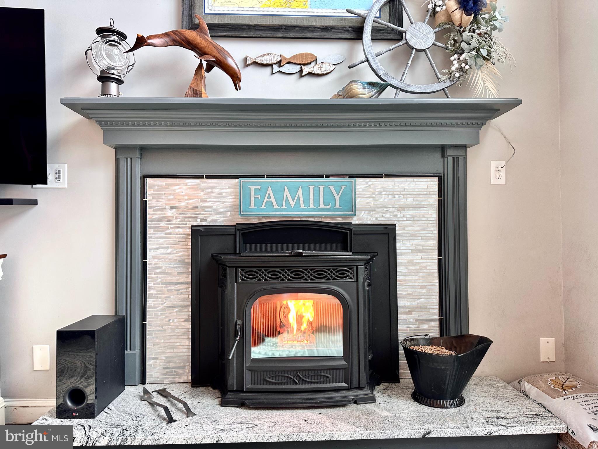 HOLLY FARM BEACH - Residential