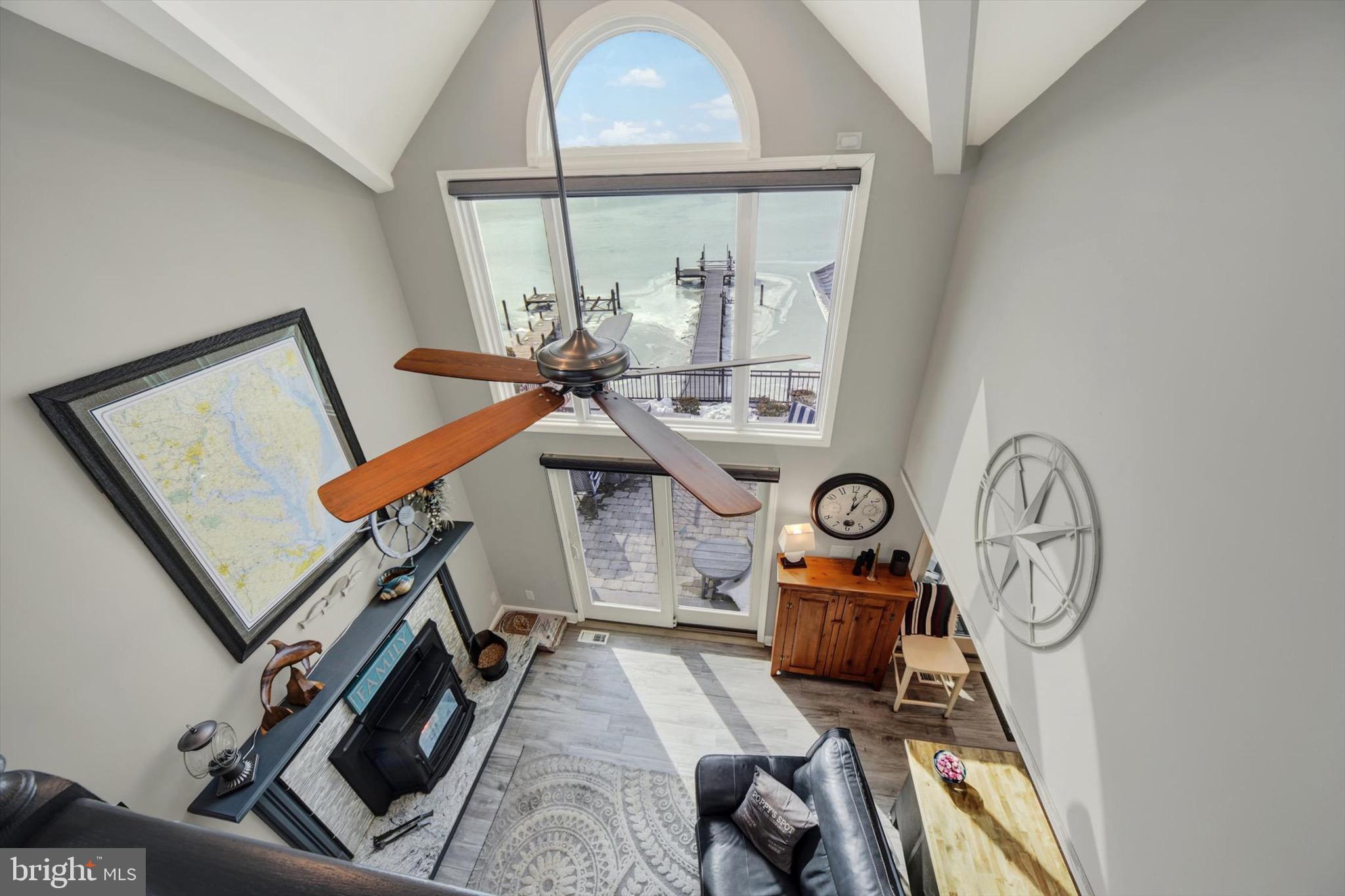 HOLLY FARM BEACH - Residential