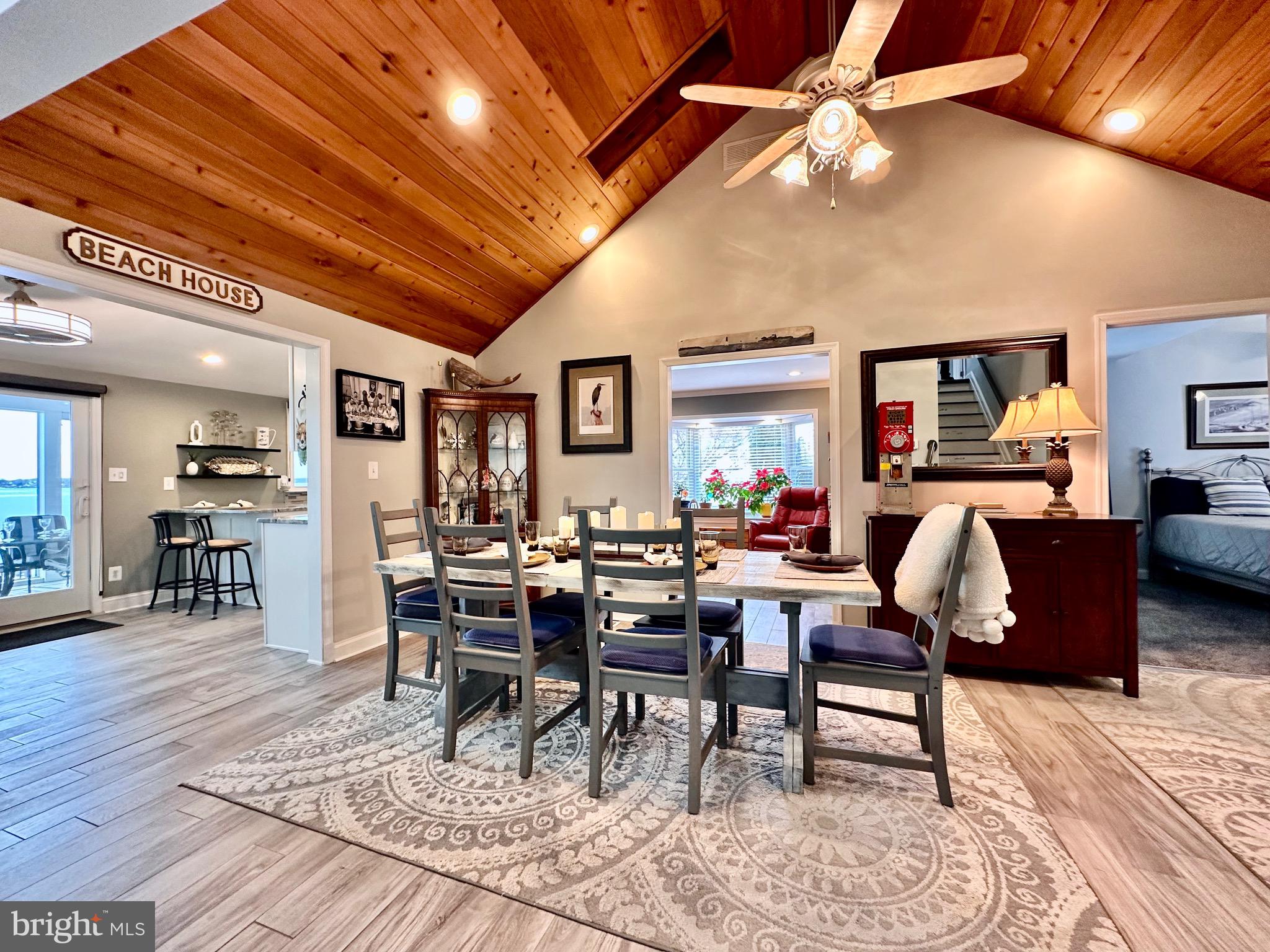 HOLLY FARM BEACH - Residential