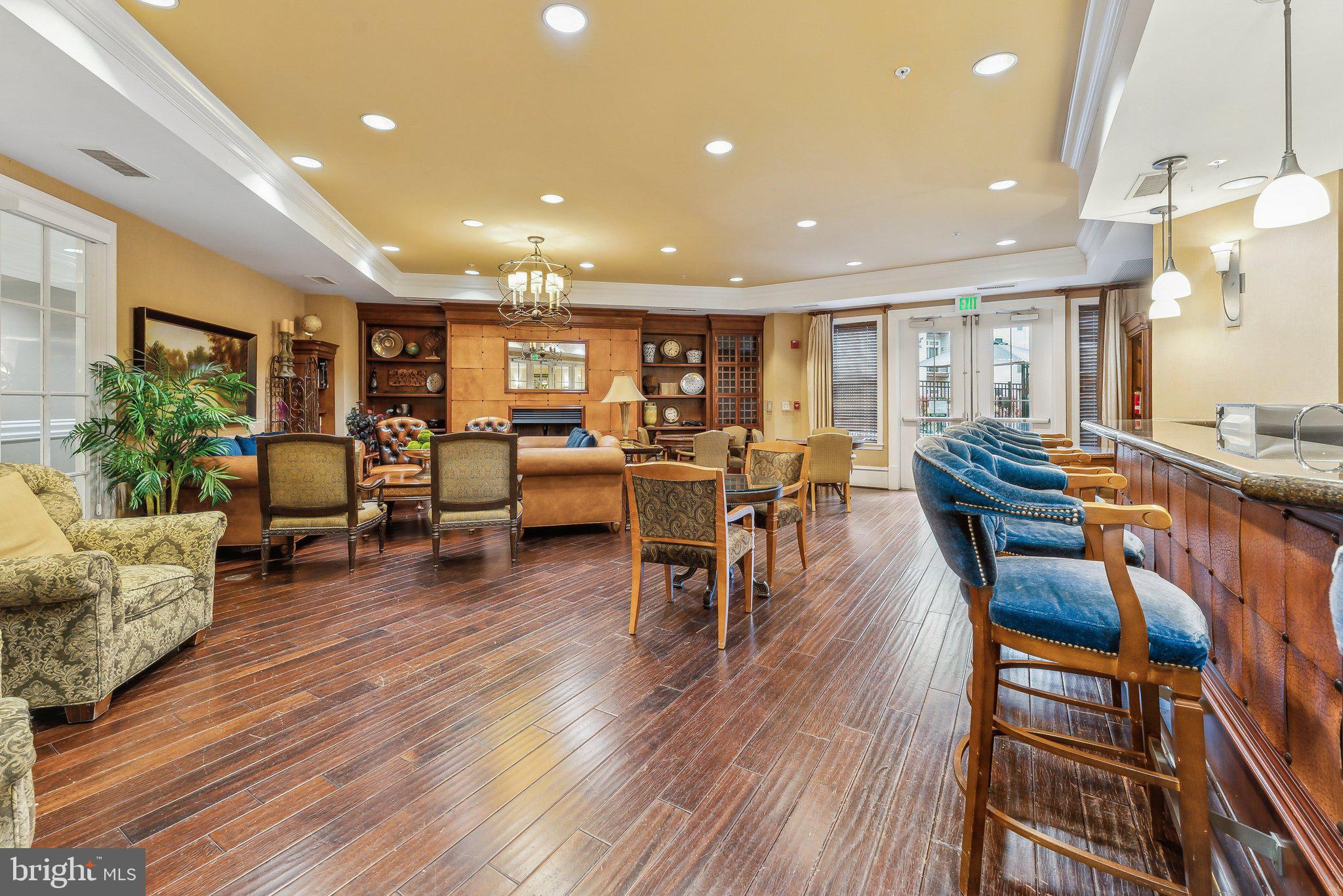 HALSTEAD AT THE METRO - Residential