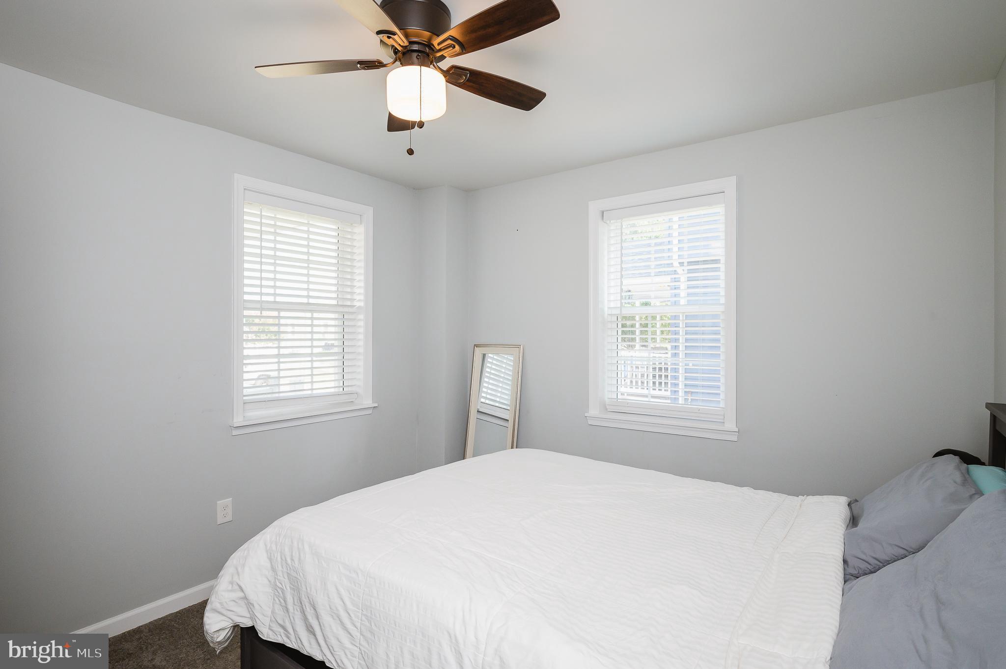 GRAY MANOR - Residential