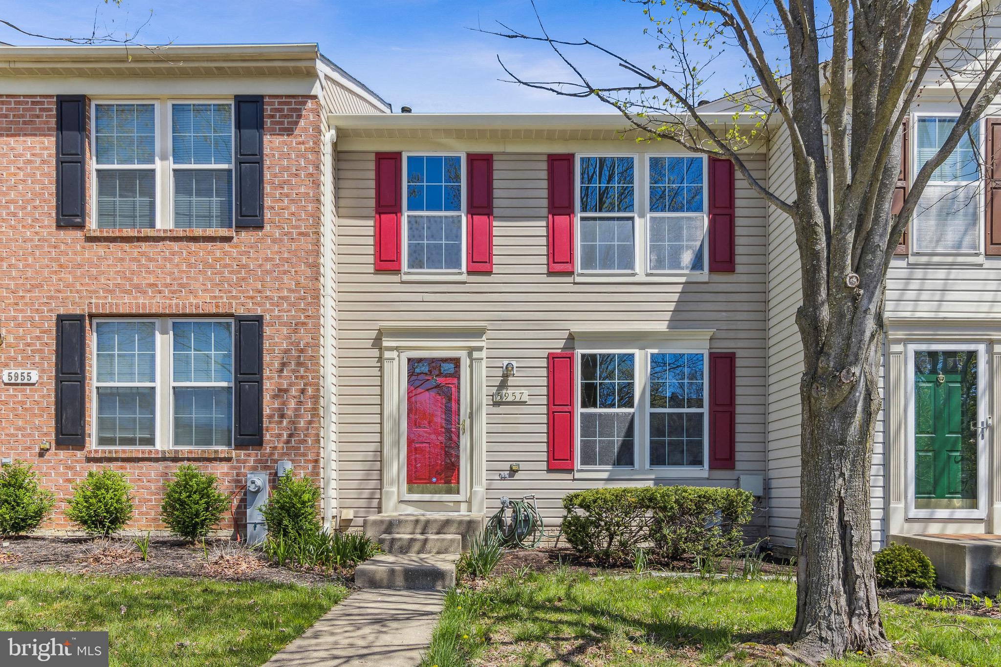 Welcome to your Howard County dream home in a wonderful community! This gorgeous 3 bedroom, 2.5 bathroom townhome located in the highly acclaimed Howard County Public School System is the perfect place to call home. Nestled in a great neighborhood, this stunning property boasts an incredible location, luxurious upgrades features, and an unbeatable lifestyle.
Step inside and be greeted by an open and airy floor plan, flooded with natural light, that creates an inviting atmosphere that you'll love to come home to. The spacious living room features beautiful hardwood flooring, perfect for relaxing or entertaining guests. The kitchen is equipped with new modern soft-close white cabinets, new granite countertops, stainless steel sink and upgraded faucet, and plenty of space, making it the perfect place to create your favorite meals or just sit and relax in front of the cozy gas fireplace. Upgraded plantation shutters for the kitchen window and for the sliding glass doors are a huge plus for energy efficiency, light control, privacy, elegance, and easy maintenance.
Upstairs on the newly carpeted stairs you are greeted by the light above from the skylight. All three bedrooms have beautiful vaulted ceilings to create an expansiveness and improve air circulation not achieved by traditional ceilings. The primary bedroom is a true retreat with a ceiling fan, large windows to the beauty of trees and back lawn, full bathroom with beautiful new countertops and a walk-in closet that is sure to impress. The two additional bedrooms are spacious with large windows to let in fresh air and light. The second full bathroom is conveniently located next to the two bedrooms.
The lower level with fresh new carpet has amazing possibilities as another gathering space, home office, home gym, or whatever your lifestyle requires. Half bathroom and ample storage areas are great aspects of this flexible space.
Outside, you'll love spending time on the deck and lawn area with wonderful trees to get fresh air and tranquility. With all of these incredible features, this townhome is the perfect place to create lifelong memories with family and friends.
Location is key! The great neighborhood location means you'll be close to all the best schools, parks, shopping, dining, and entertainment that the area has to offer. A few minutes drive to access highways to DC, Baltimore and surrounding areas.
Don't miss out on this incredible opportunity to own your dream home in one of the most sought-after areas in Howard County. Schedule a showing today and experience the beauty and luxury of this stunning townhome for yourself!
New kitchen counters
New upper level bathroom counters
New kitchen wood cabinets
New carpet in upper and lower levels
Newly finished hardwood floors throughout main level
Newly painted walls
Newly painted bathroom cabinets
Newly painted exterior front door, shutters and trim
New roof just installed
Move-in ready!!!