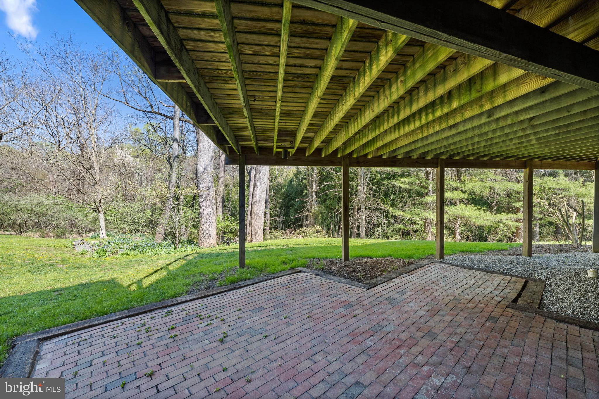 SOUTHRIDGE - Residential