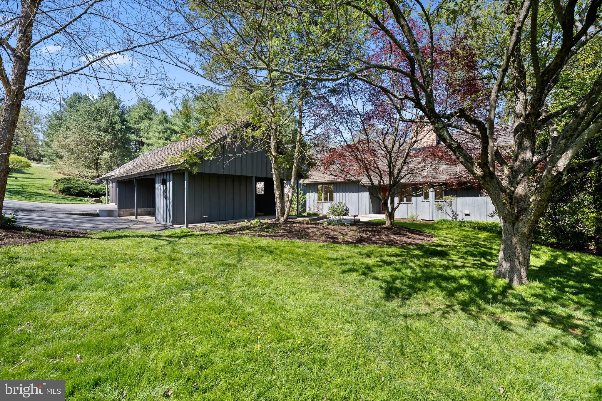 SOUTHRIDGE - Residential