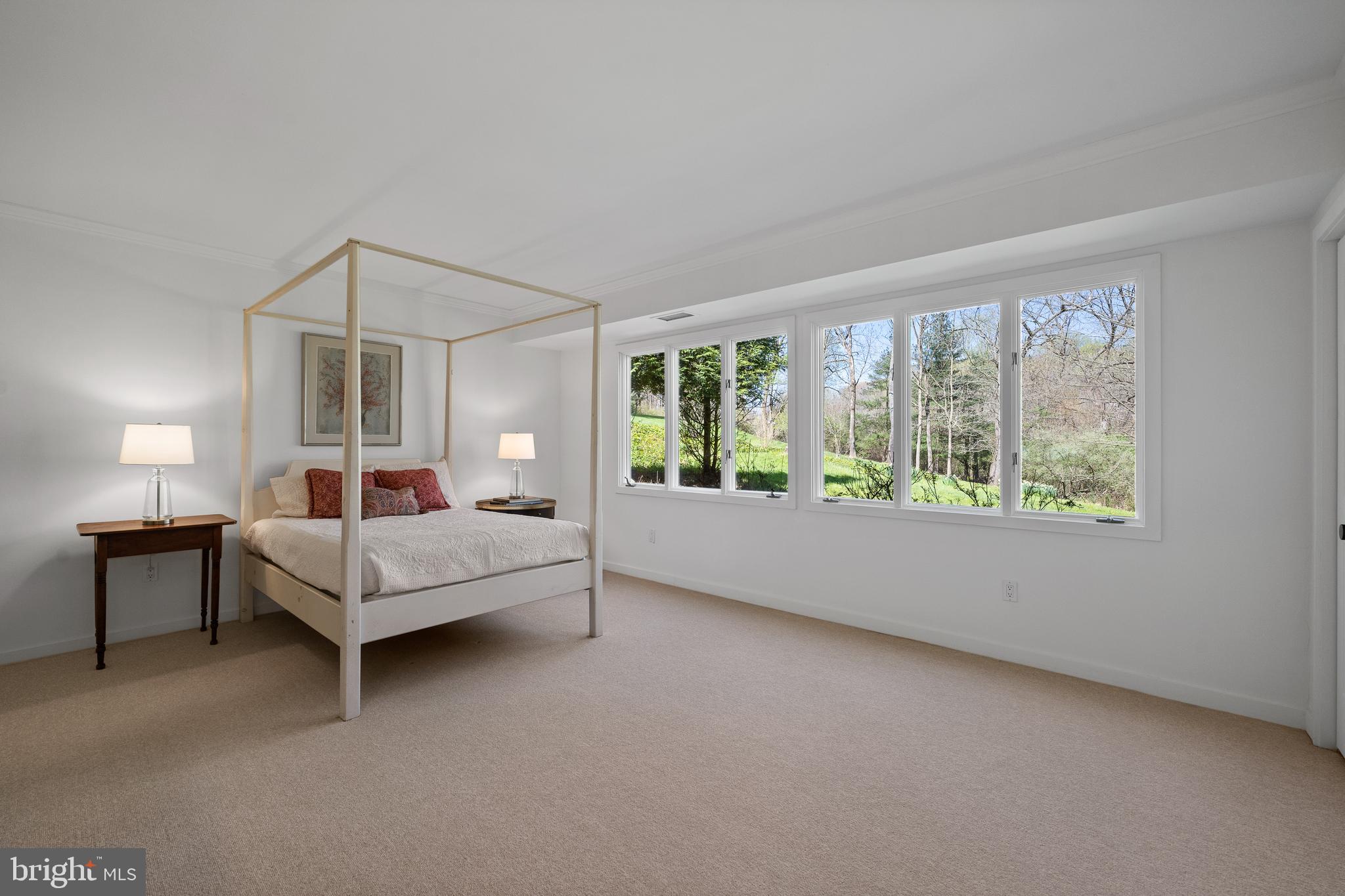 SOUTHRIDGE - Residential