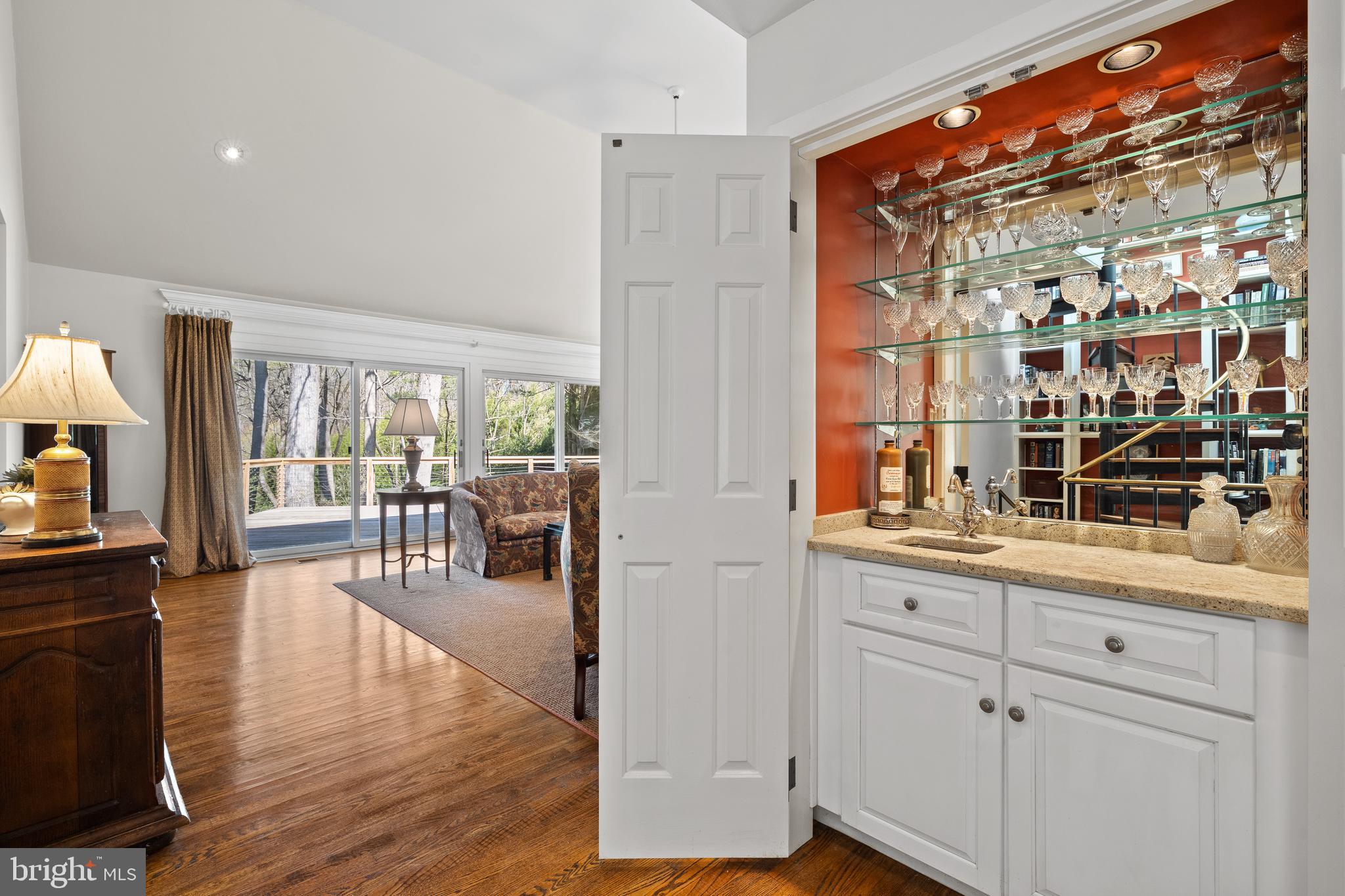 SOUTHRIDGE - Residential