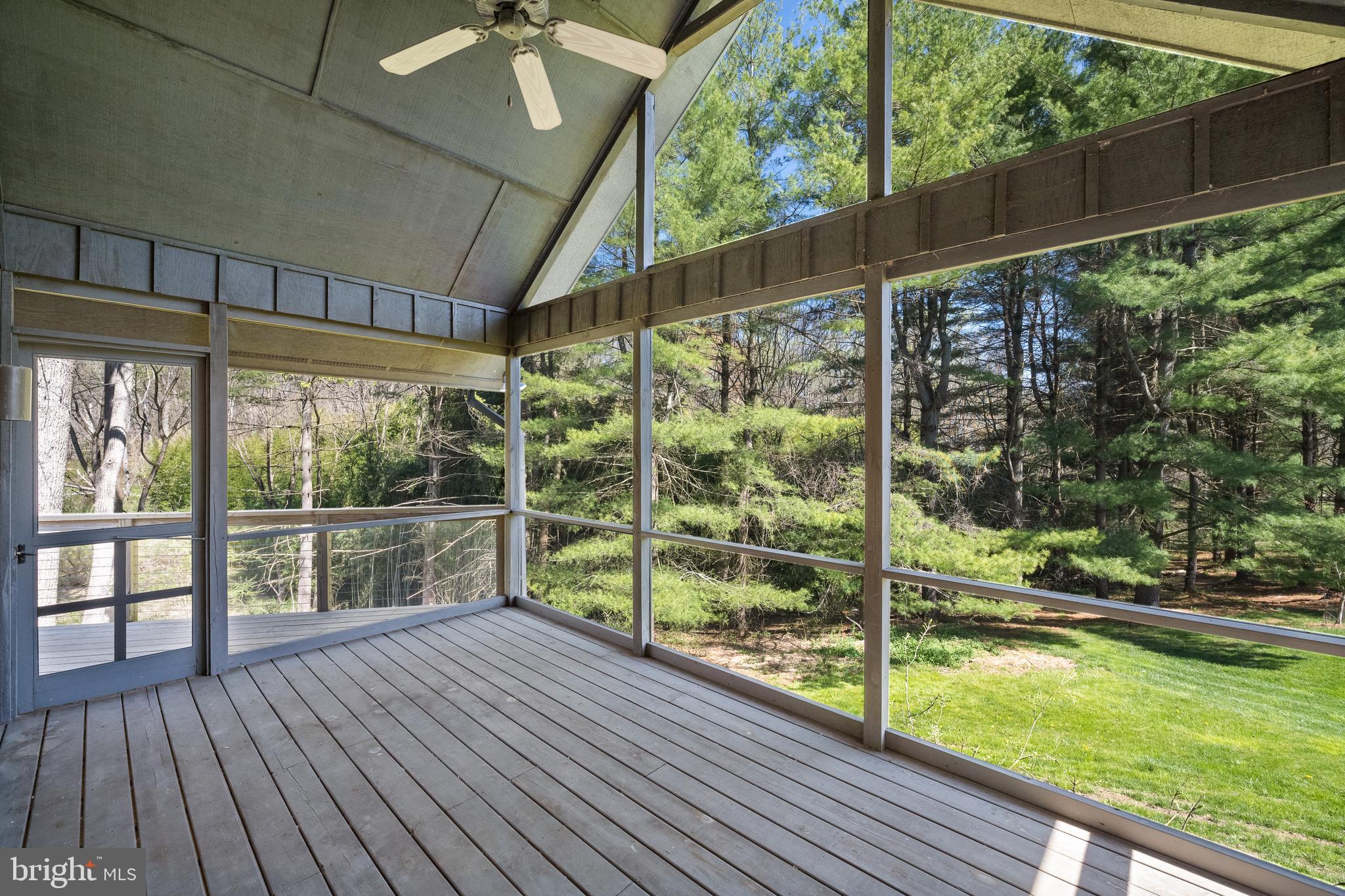 SOUTHRIDGE - Residential