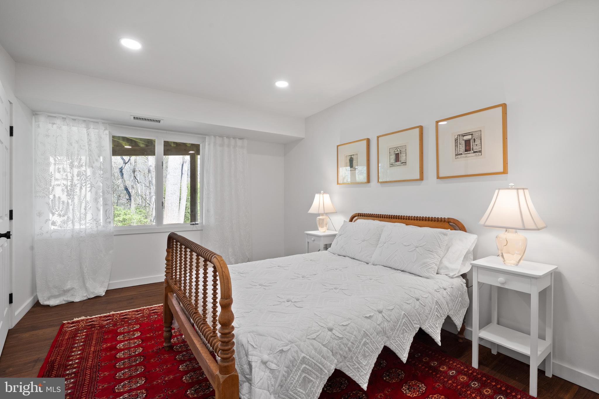 SOUTHRIDGE - Residential