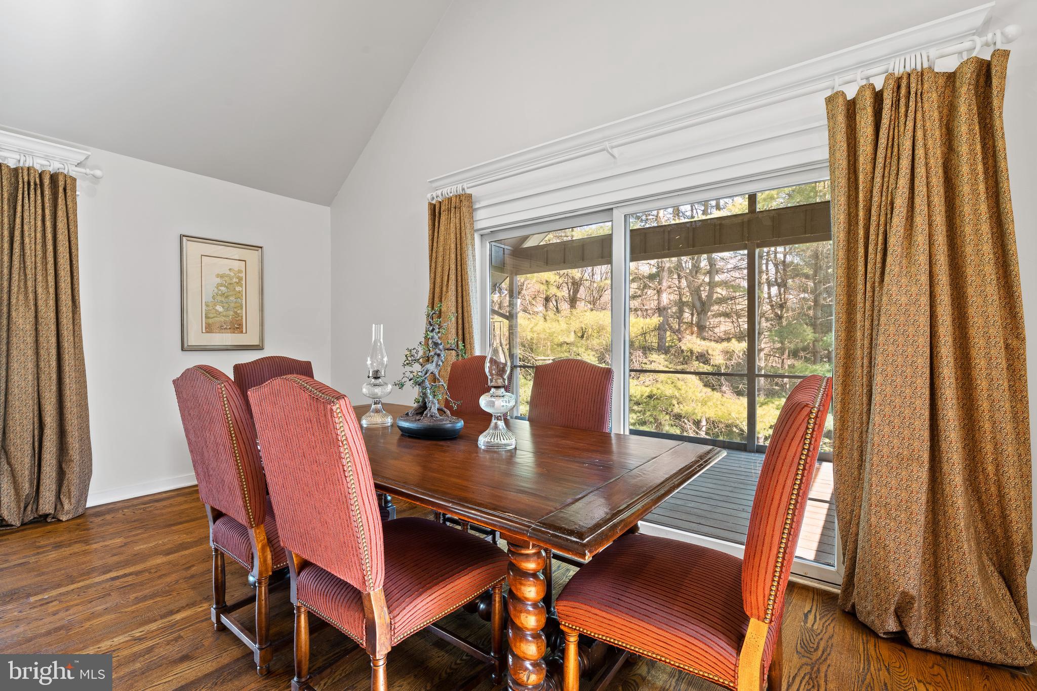 SOUTHRIDGE - Residential