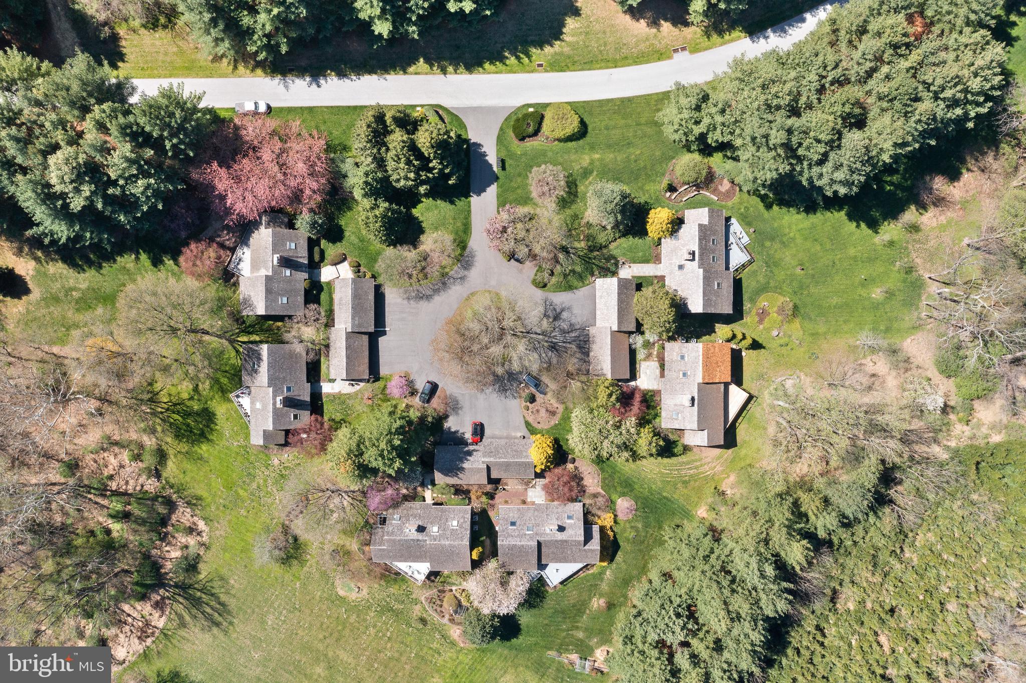 SOUTHRIDGE - Residential