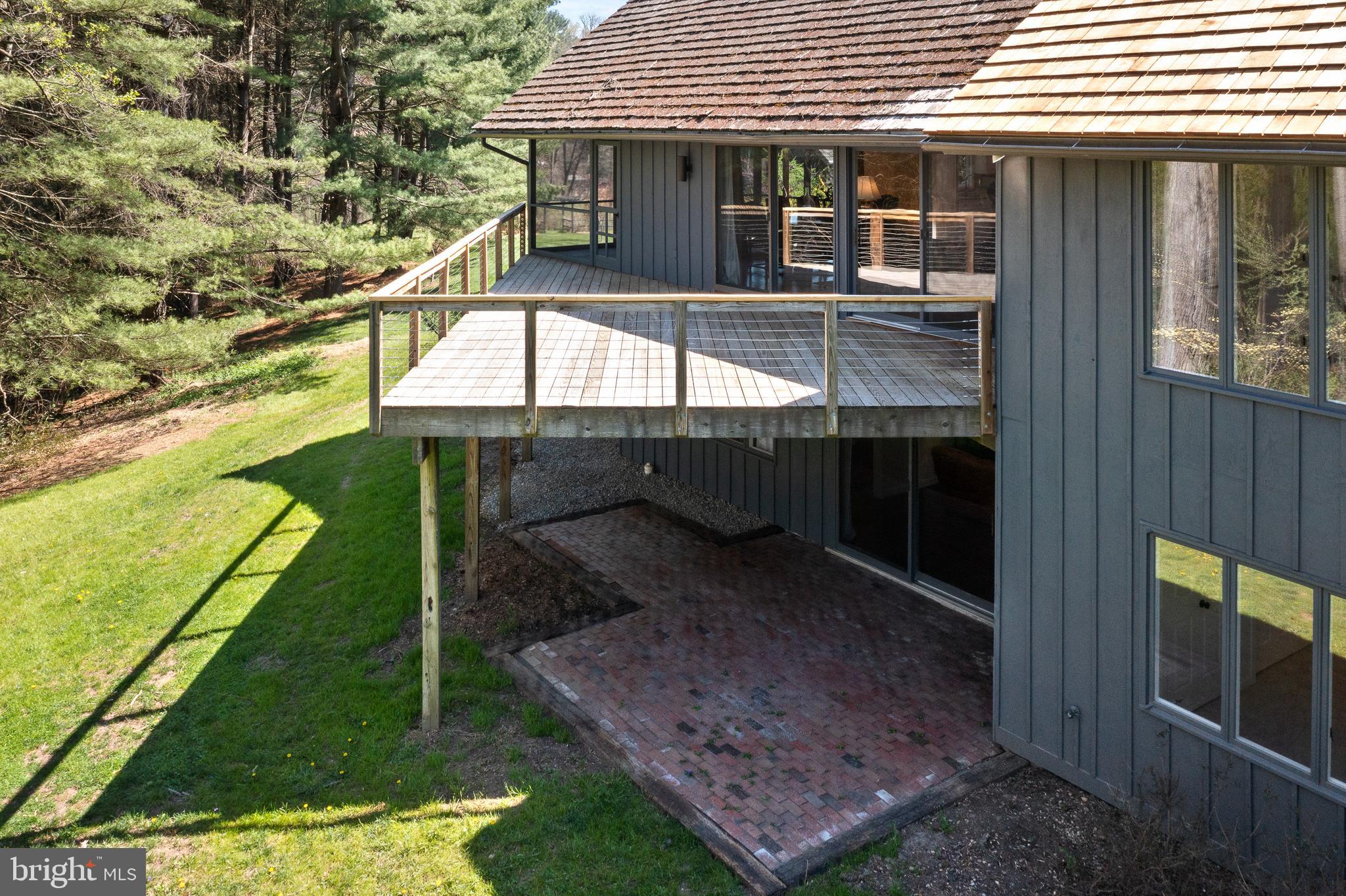 SOUTHRIDGE - Residential