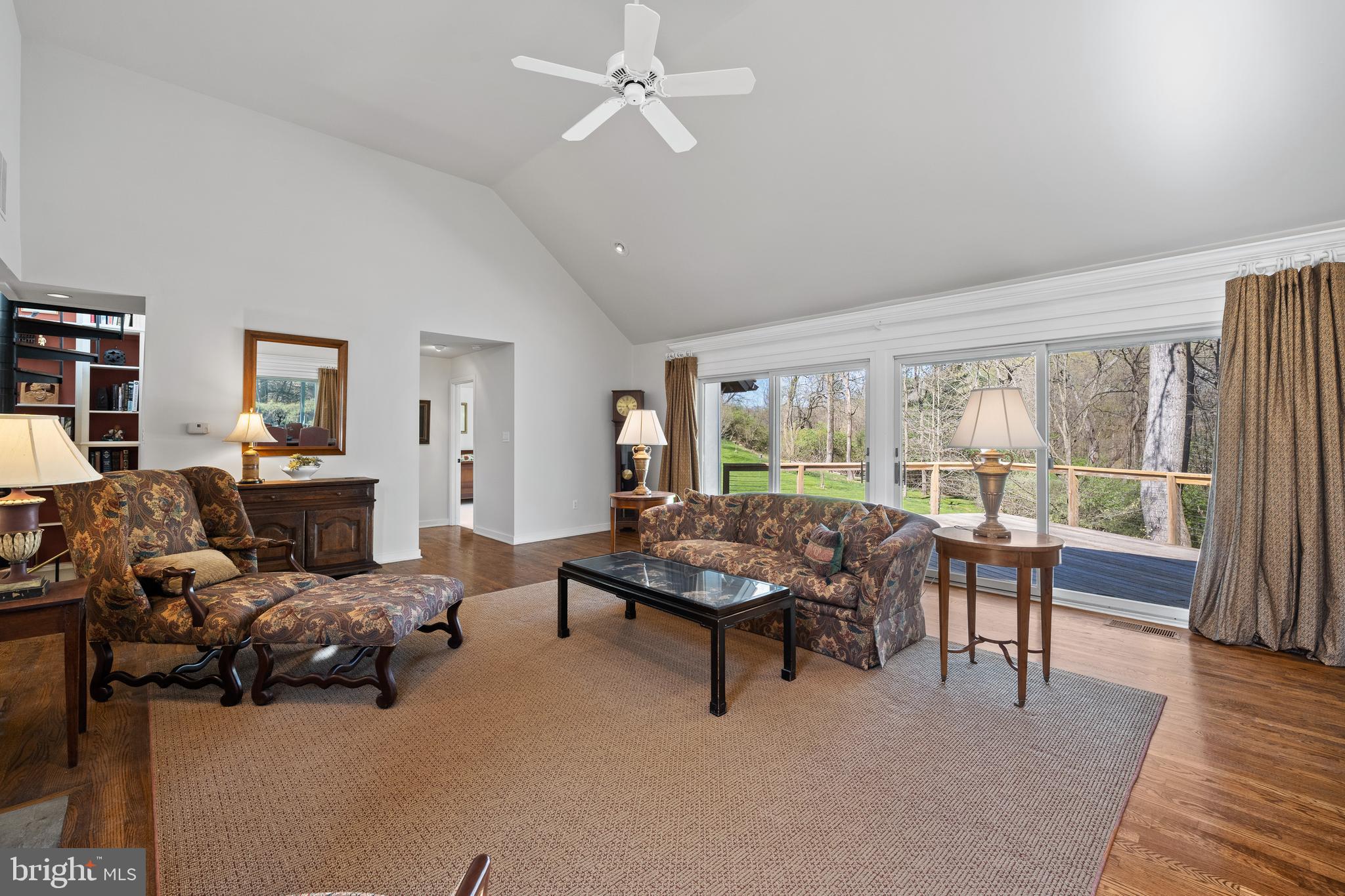 SOUTHRIDGE - Residential