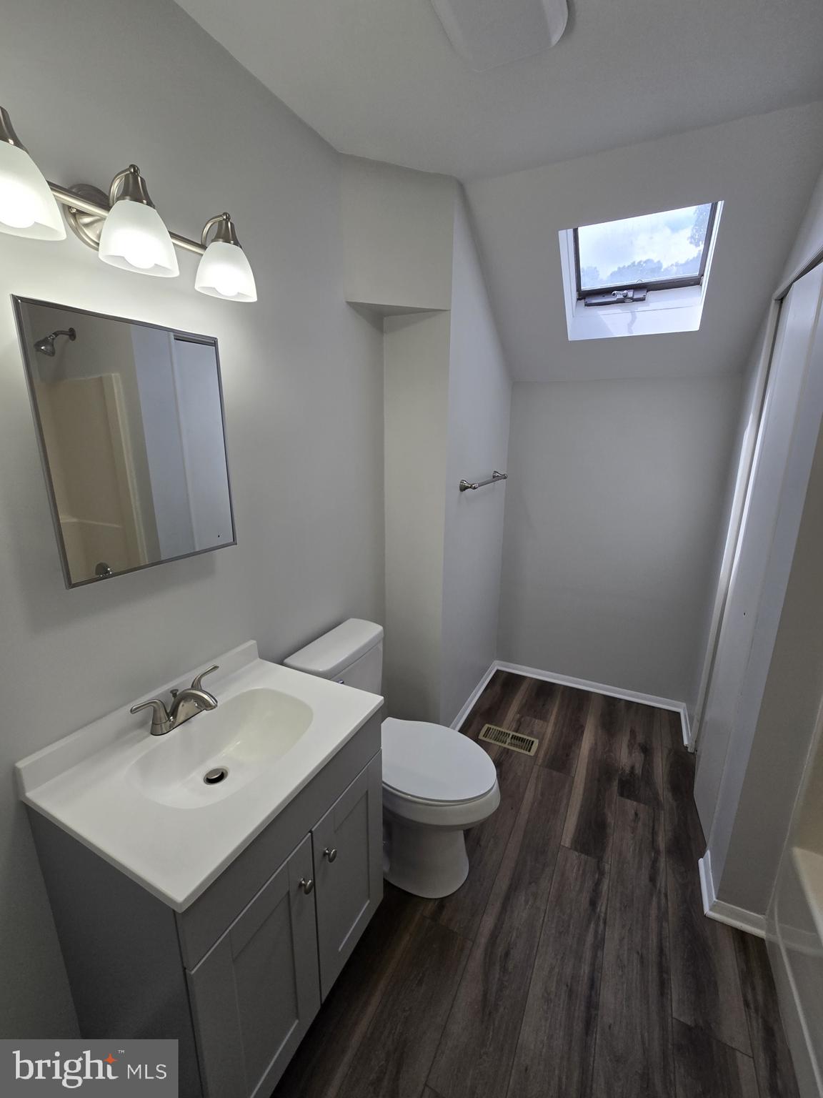 CARRINGTON - Residential Lease