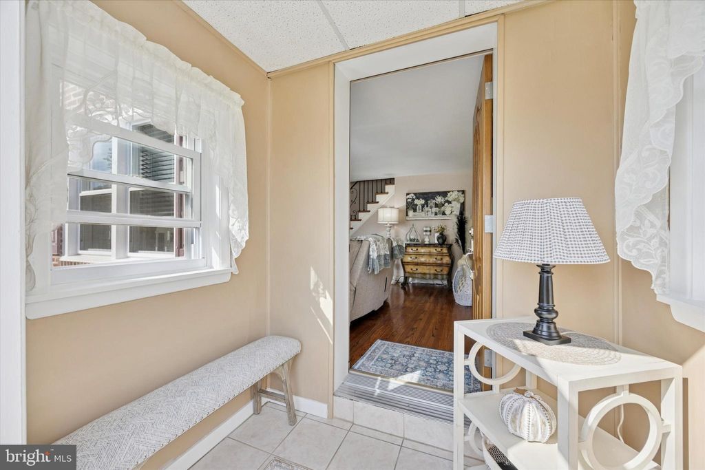 Photo of 730 Dutton Circle, SPRINGFIELD, PA 19064 (MLS # PADE2101840)