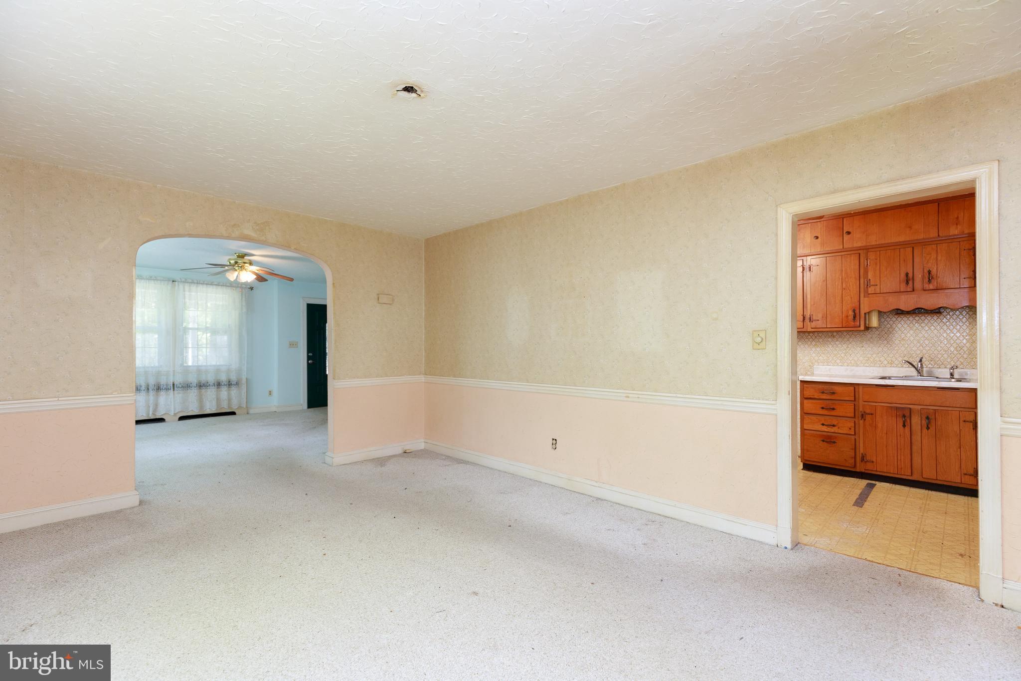 GWYNN OAK UPLANDS - Residential