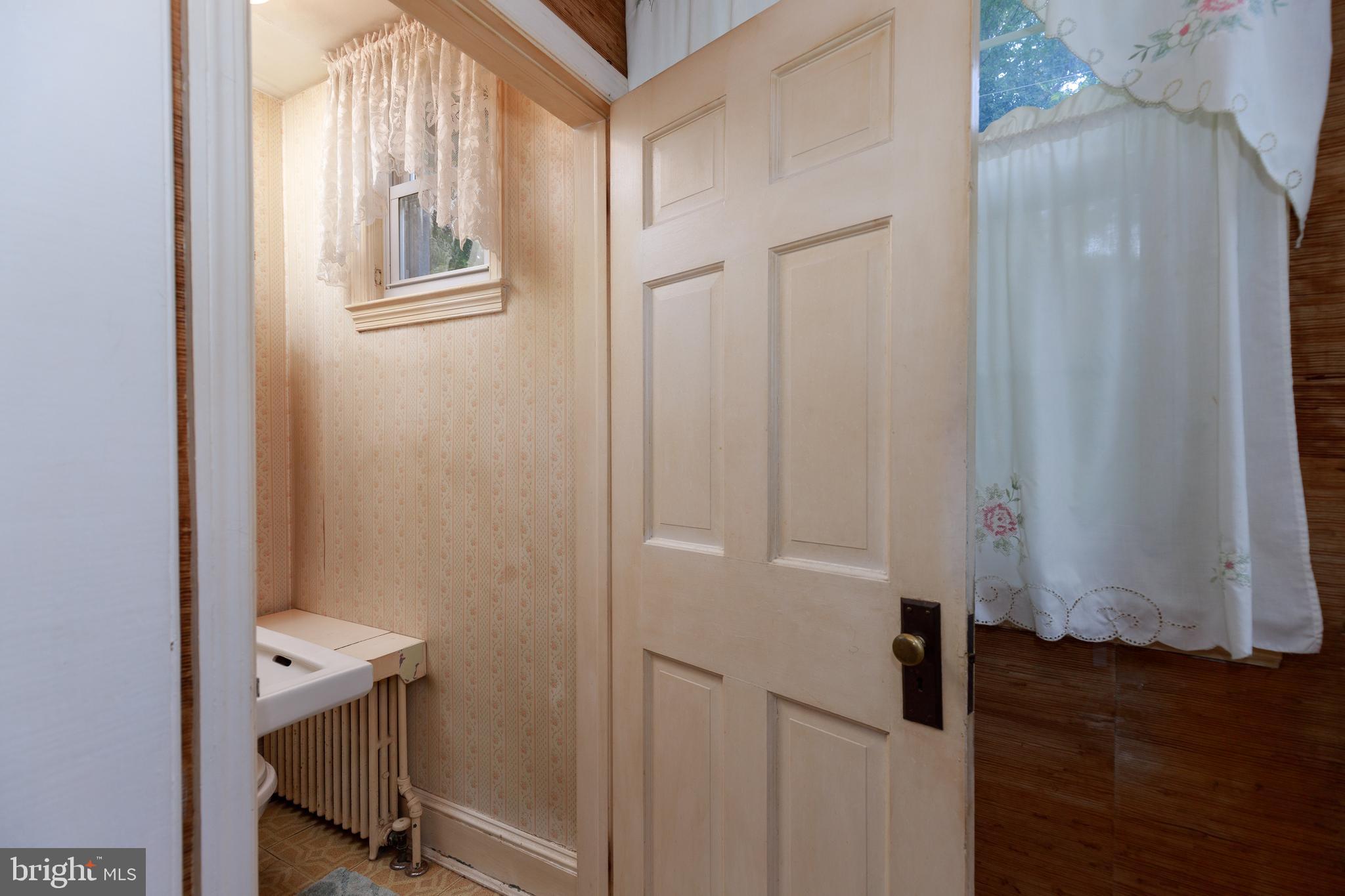 GWYNN OAK UPLANDS - Residential