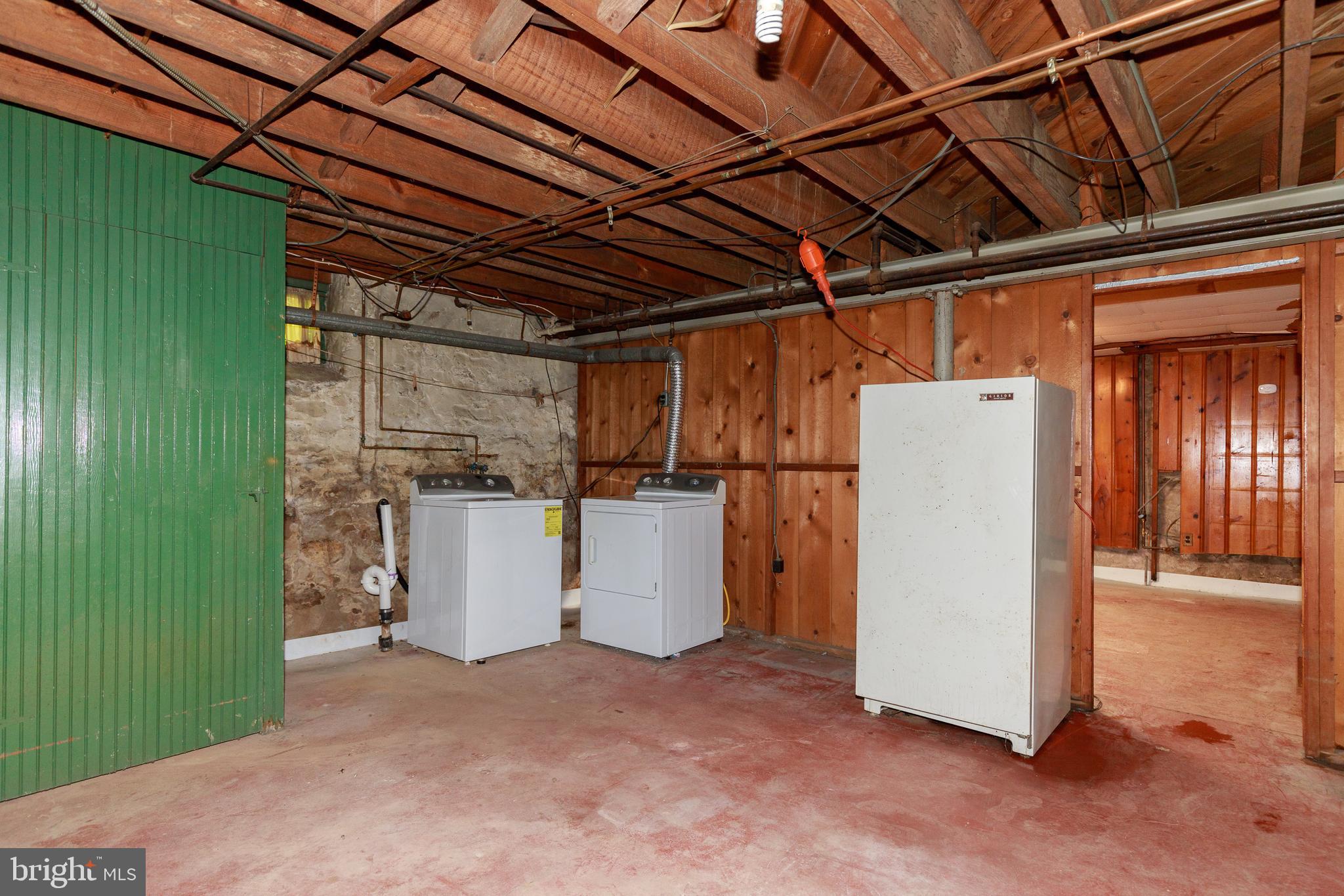 GWYNN OAK UPLANDS - Residential