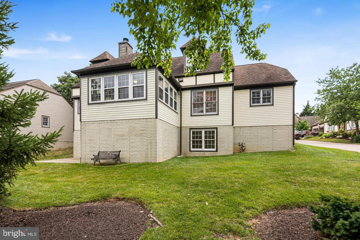 WORMANS MILL - Residential